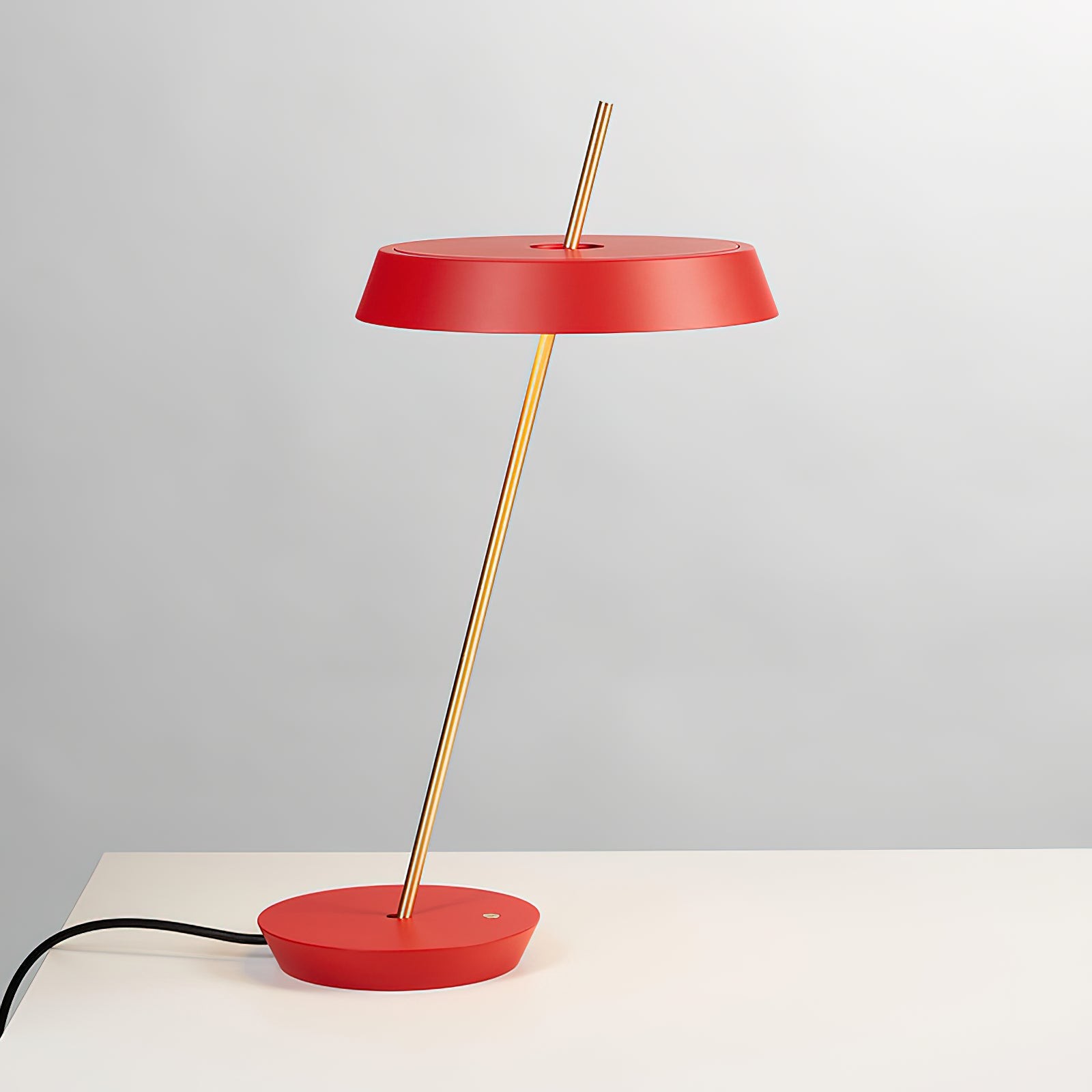 Modern Art Decor Table Lamp For Living Room M339