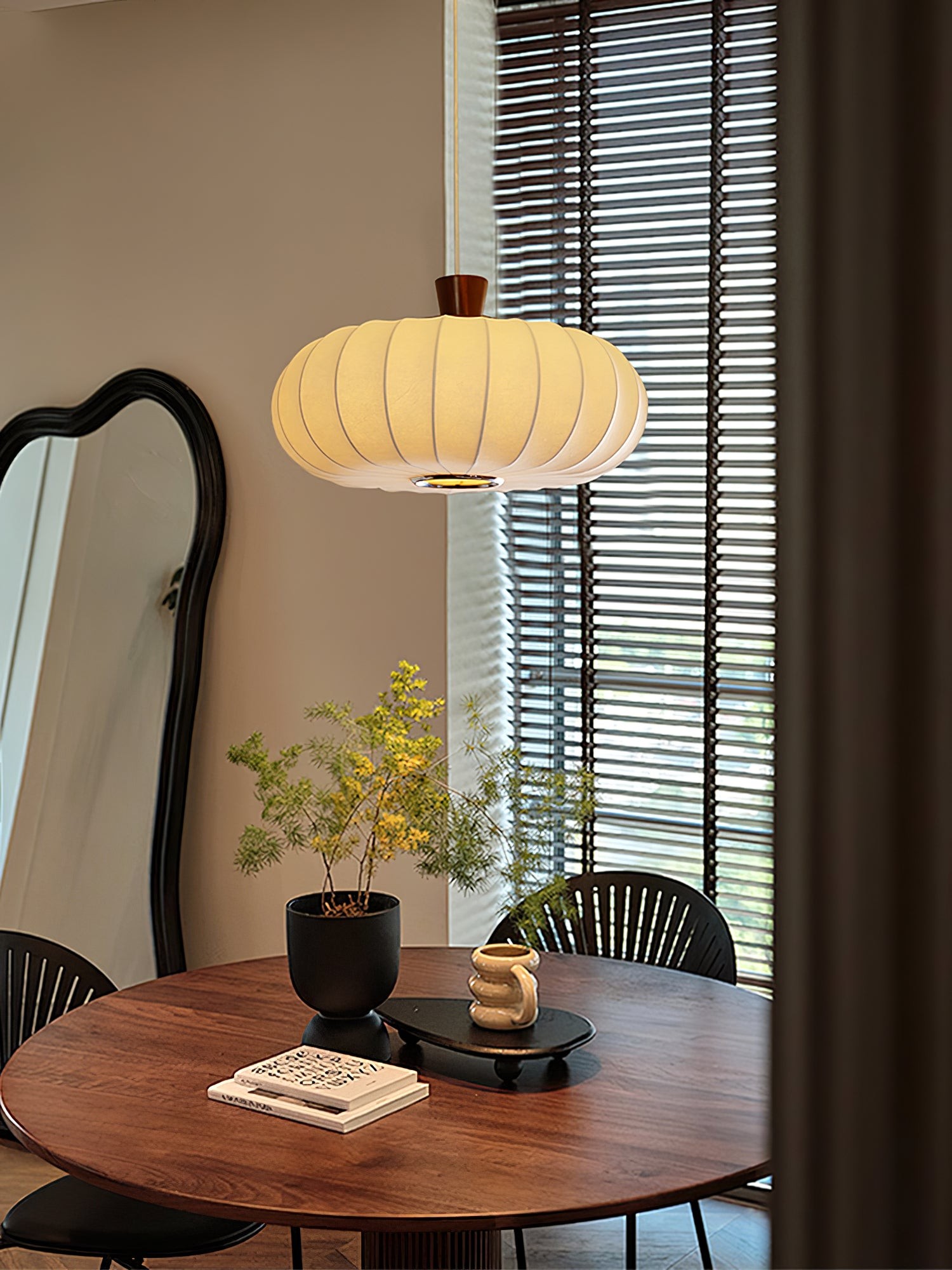 Classic Silk Lantern Pendant Light M514