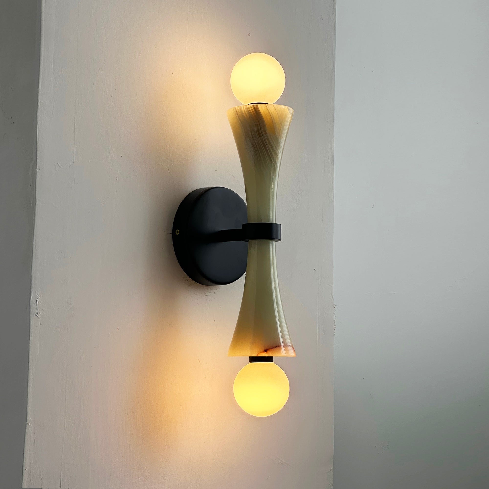 Dax Wall Lamp D642