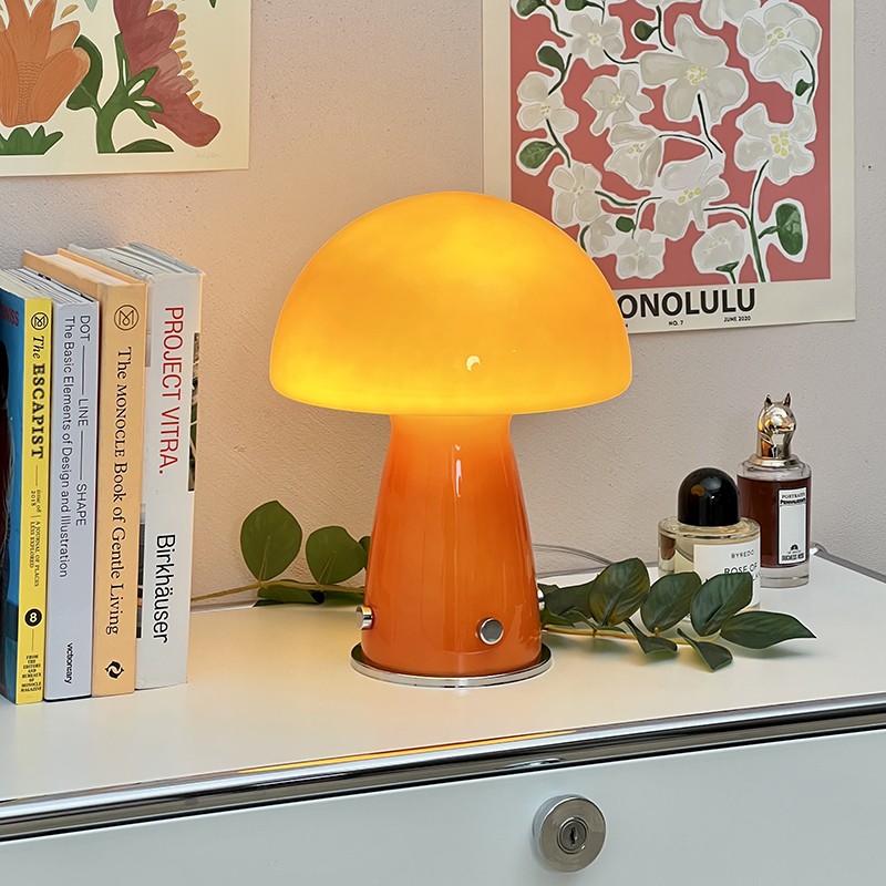 Vintage Bauhaus Glass Mushroom Table Lamp S79