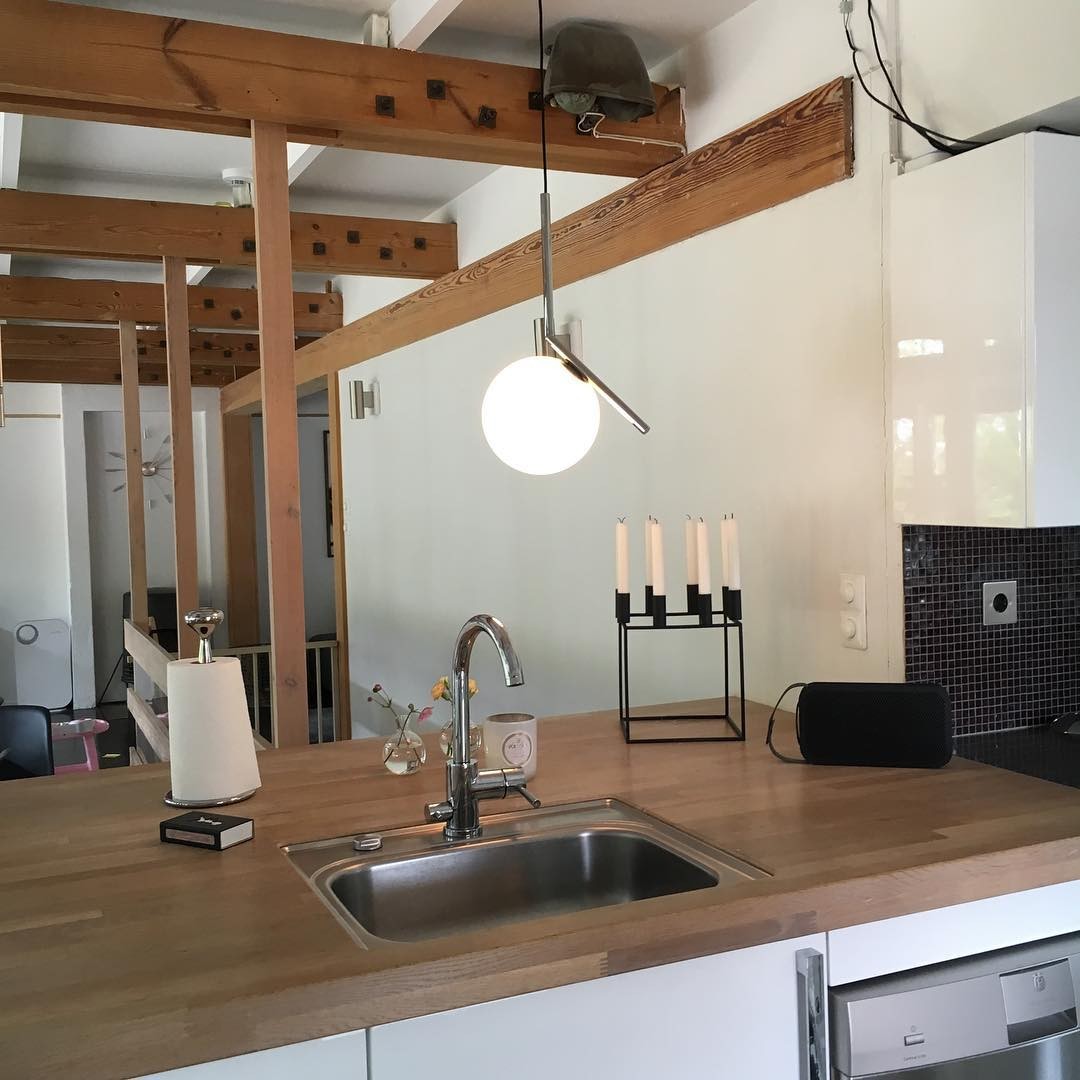 Stylish Glass Ball Pendant Light S61