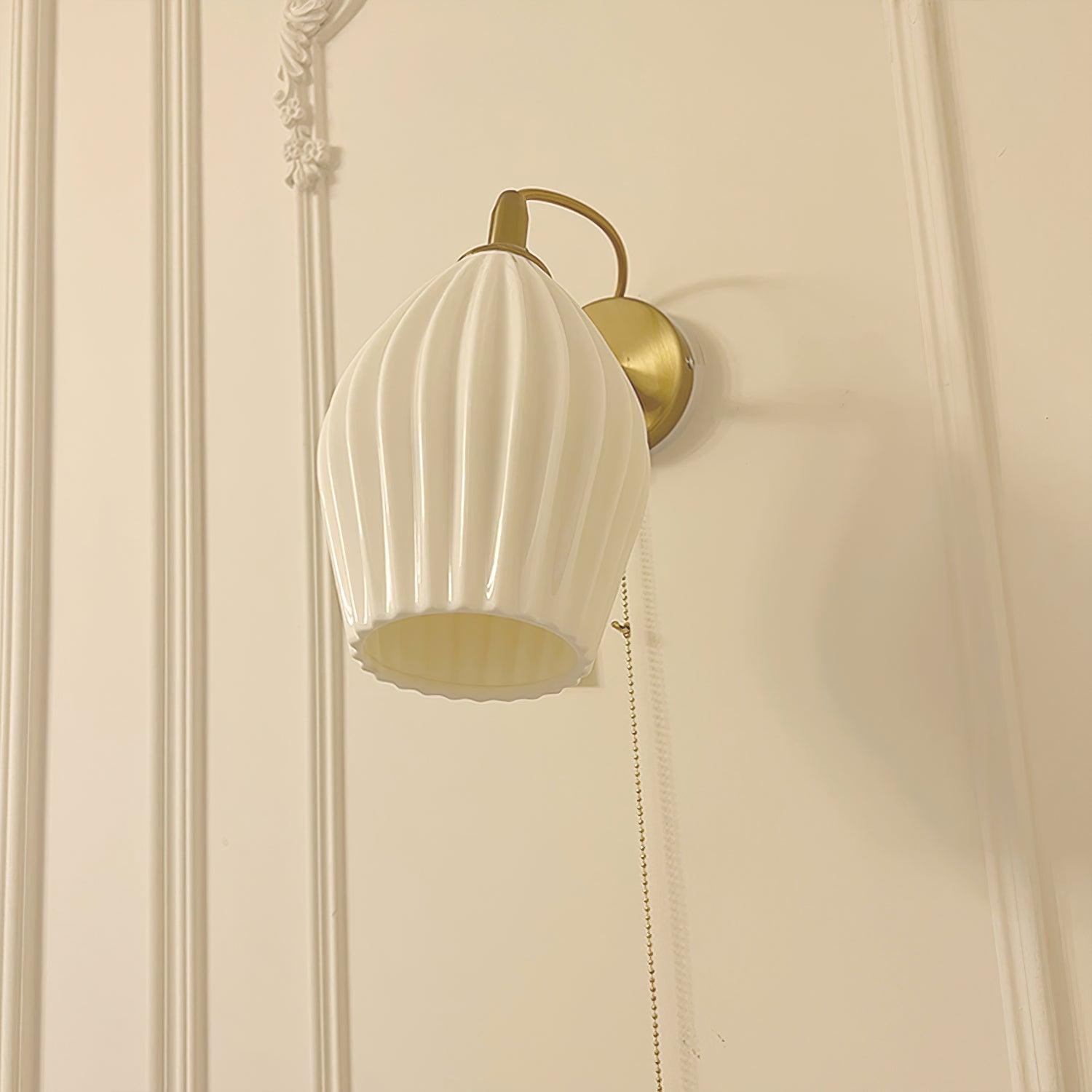 Cream Style Ceramic Ribbed Wall lamp M79
