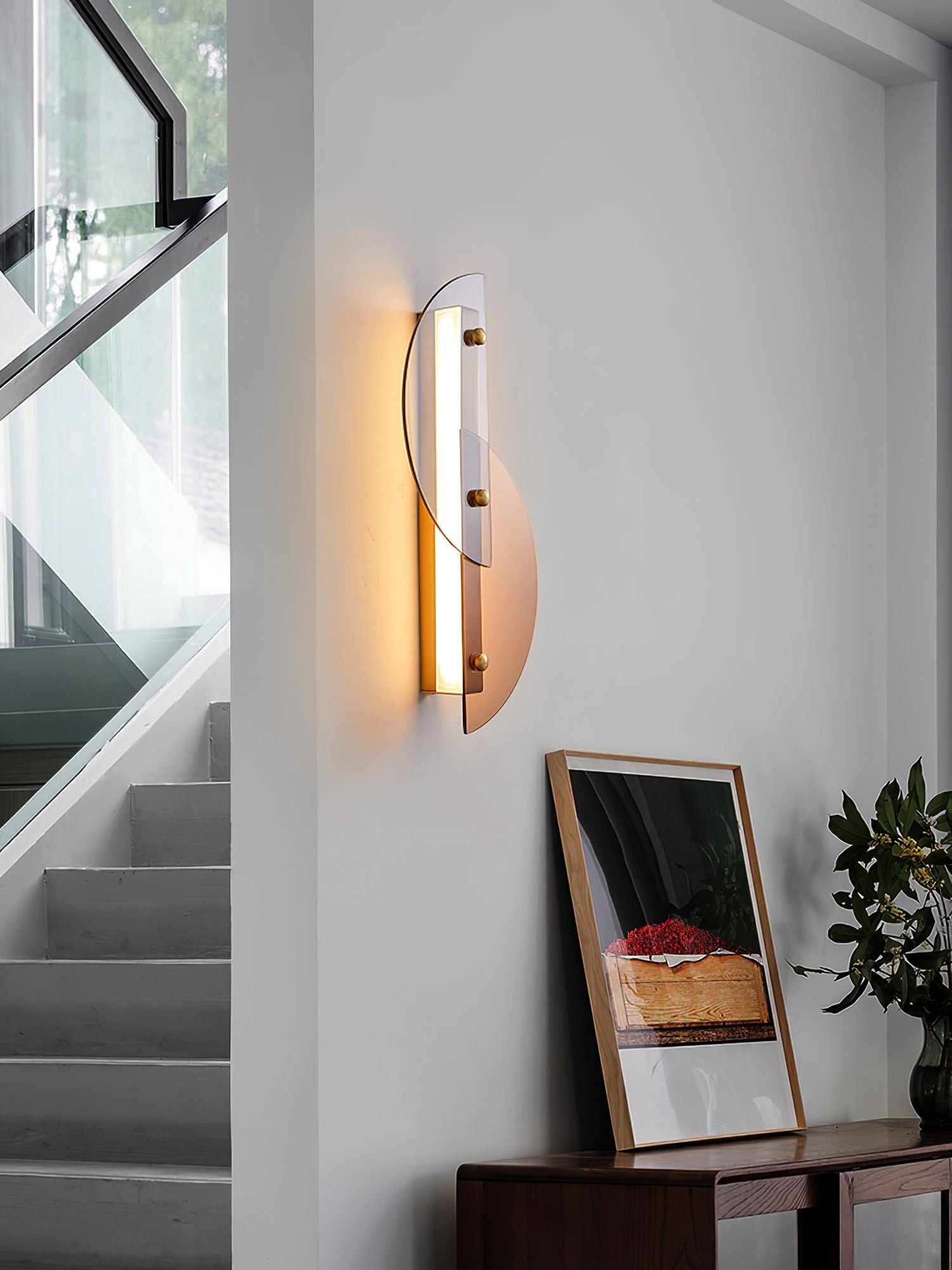 Simple Fan-Shaped Glass Arc Wall Lamp M121