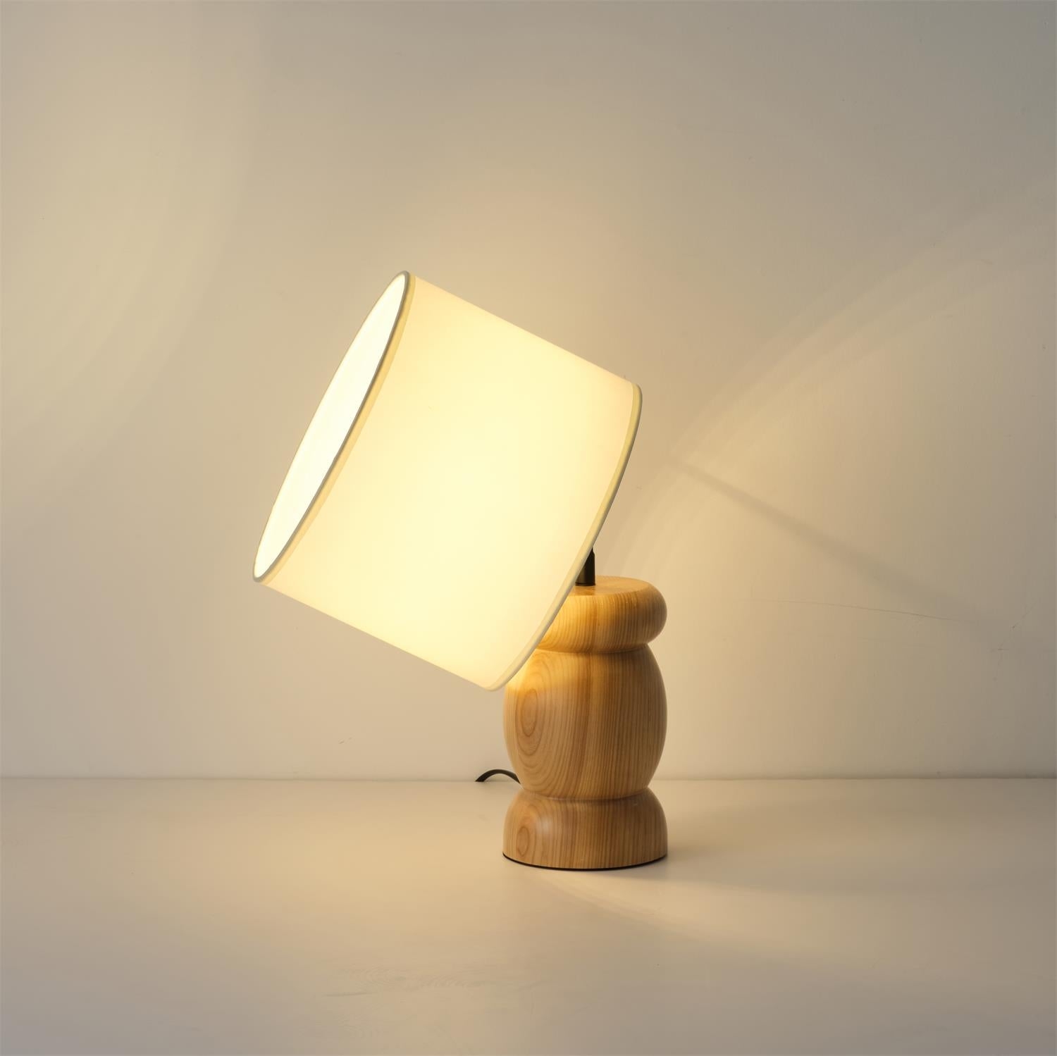 Pebble Wood Table Lamp D447