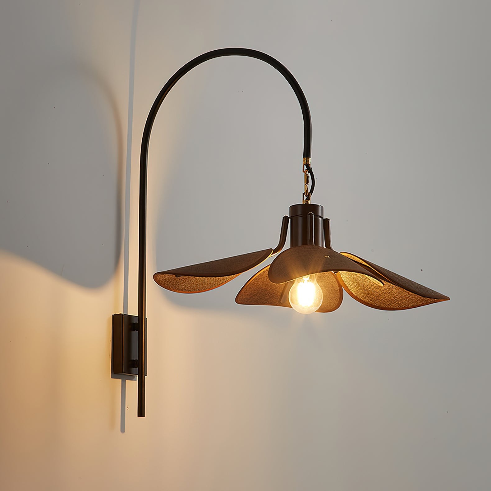 Retro Wabi-Sabi Style Petal Bloom Wall Lamp M33
