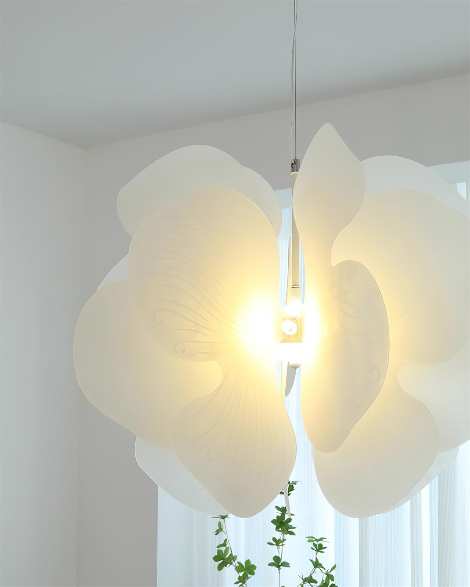 Creative Petal Pendant Lamp M282