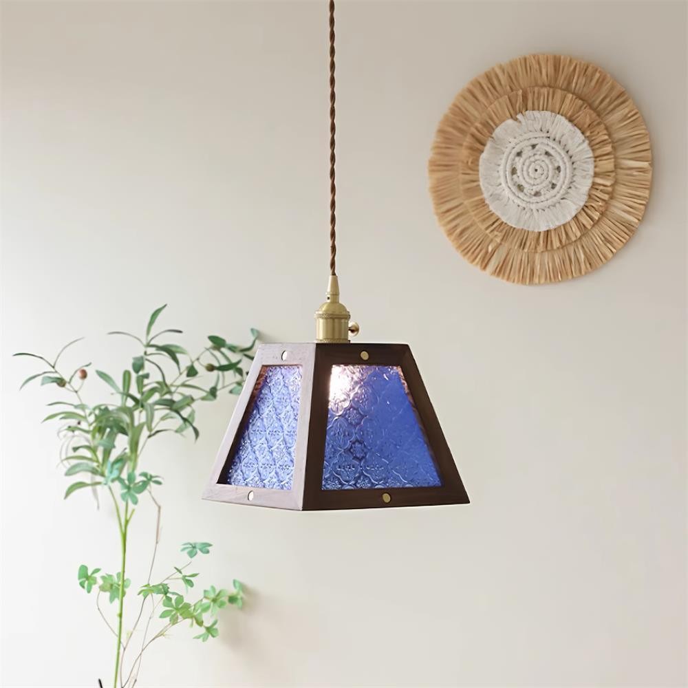 Retro Pattern Glass Pendant Lamp M399