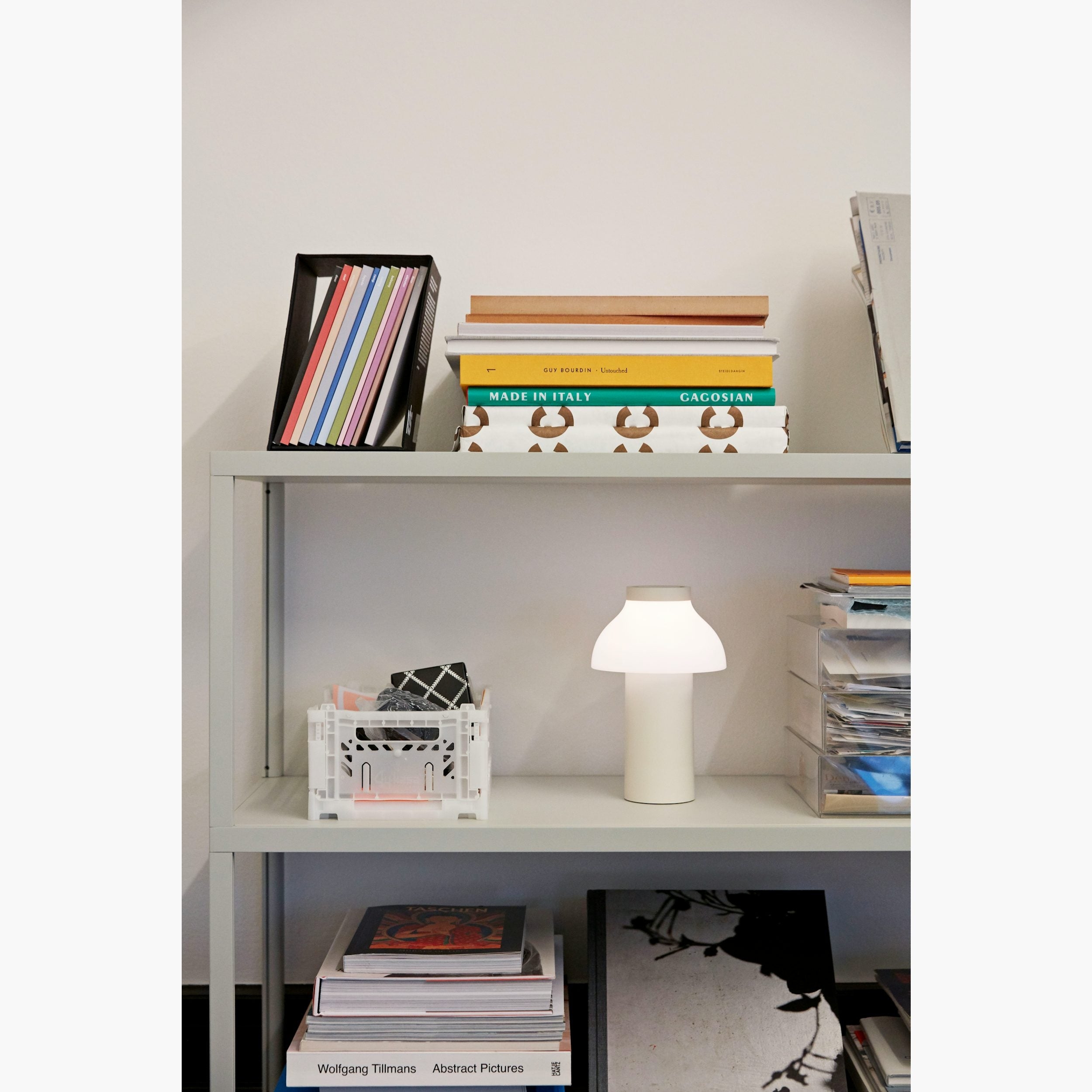 PC Portable Table Lamp D646