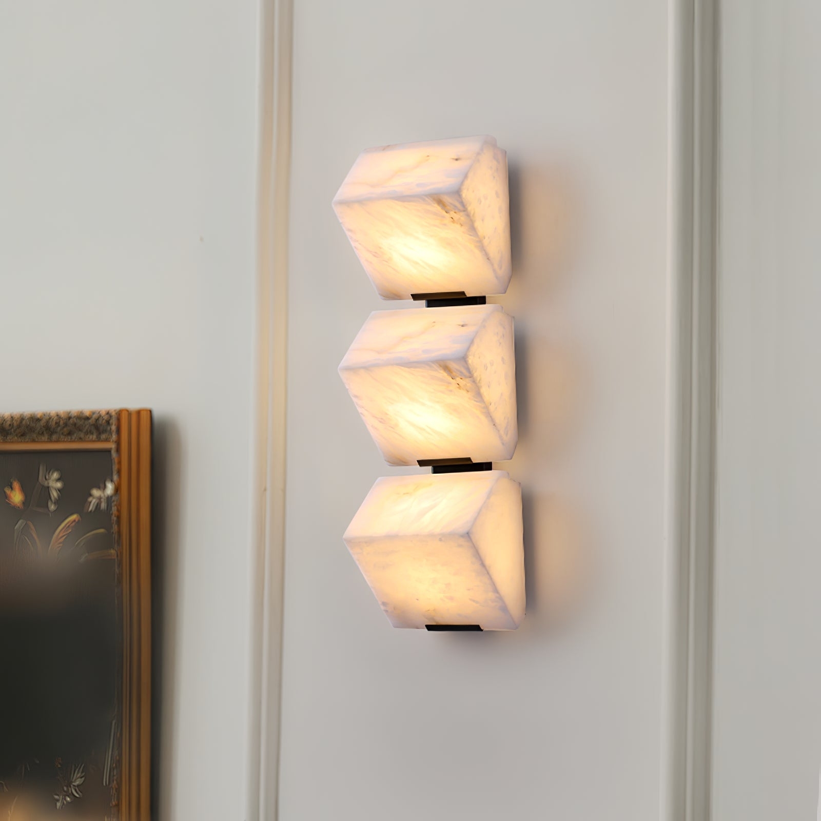 Alabaster Staircase Wall Lamp D648