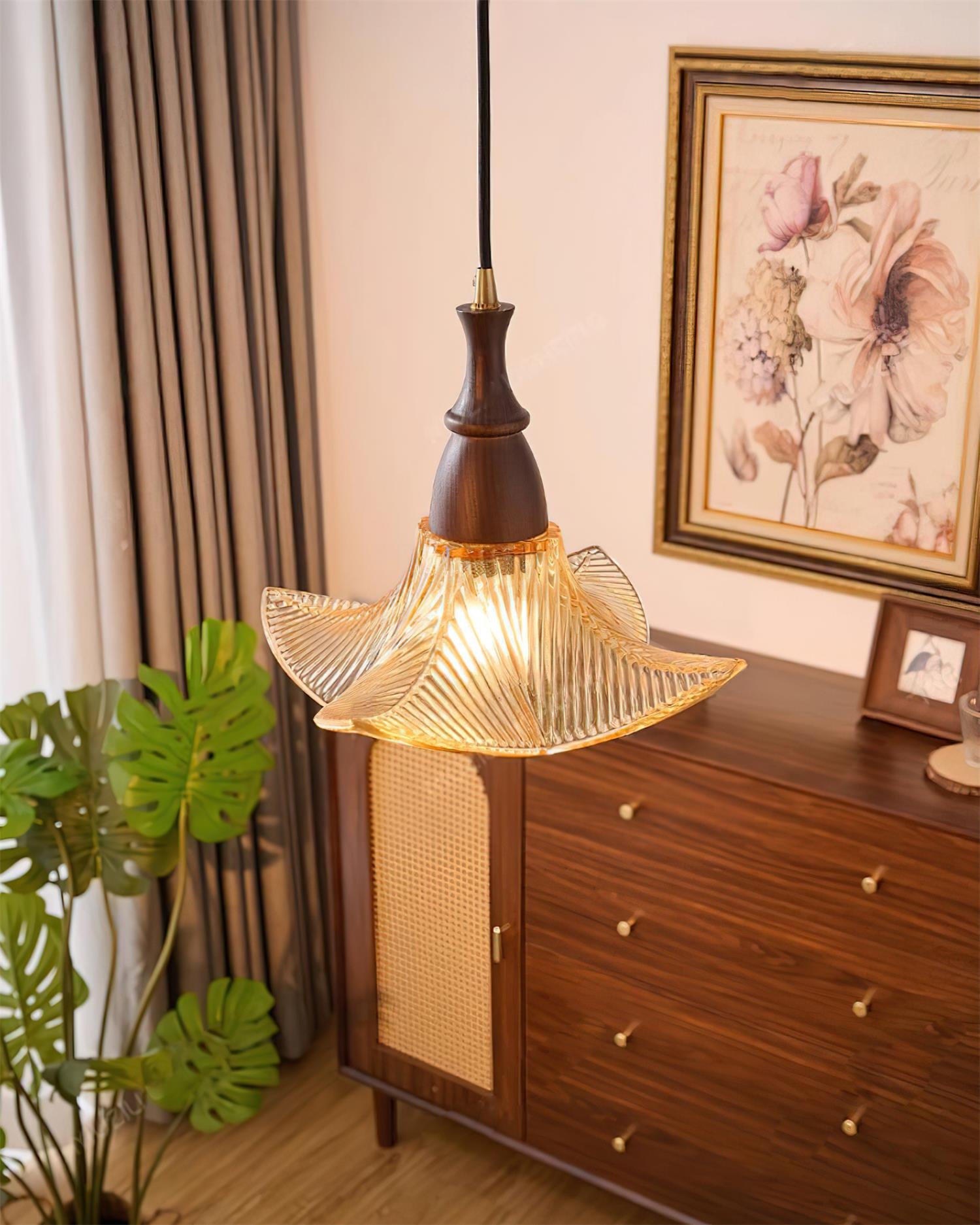Lila Glass Pendant Lamp D45