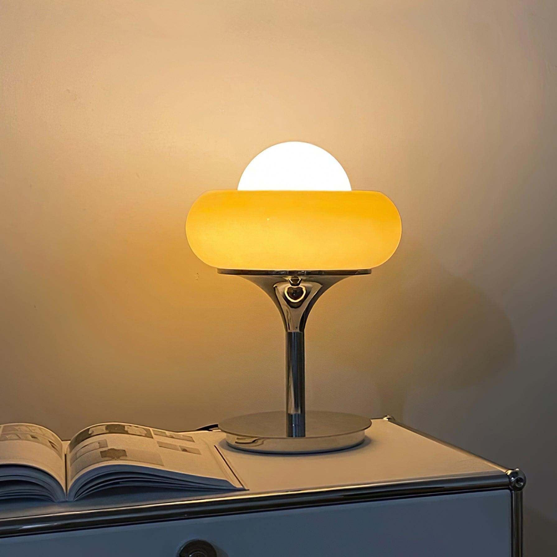 Vintage Cream Table Lamp for Bedroom M153