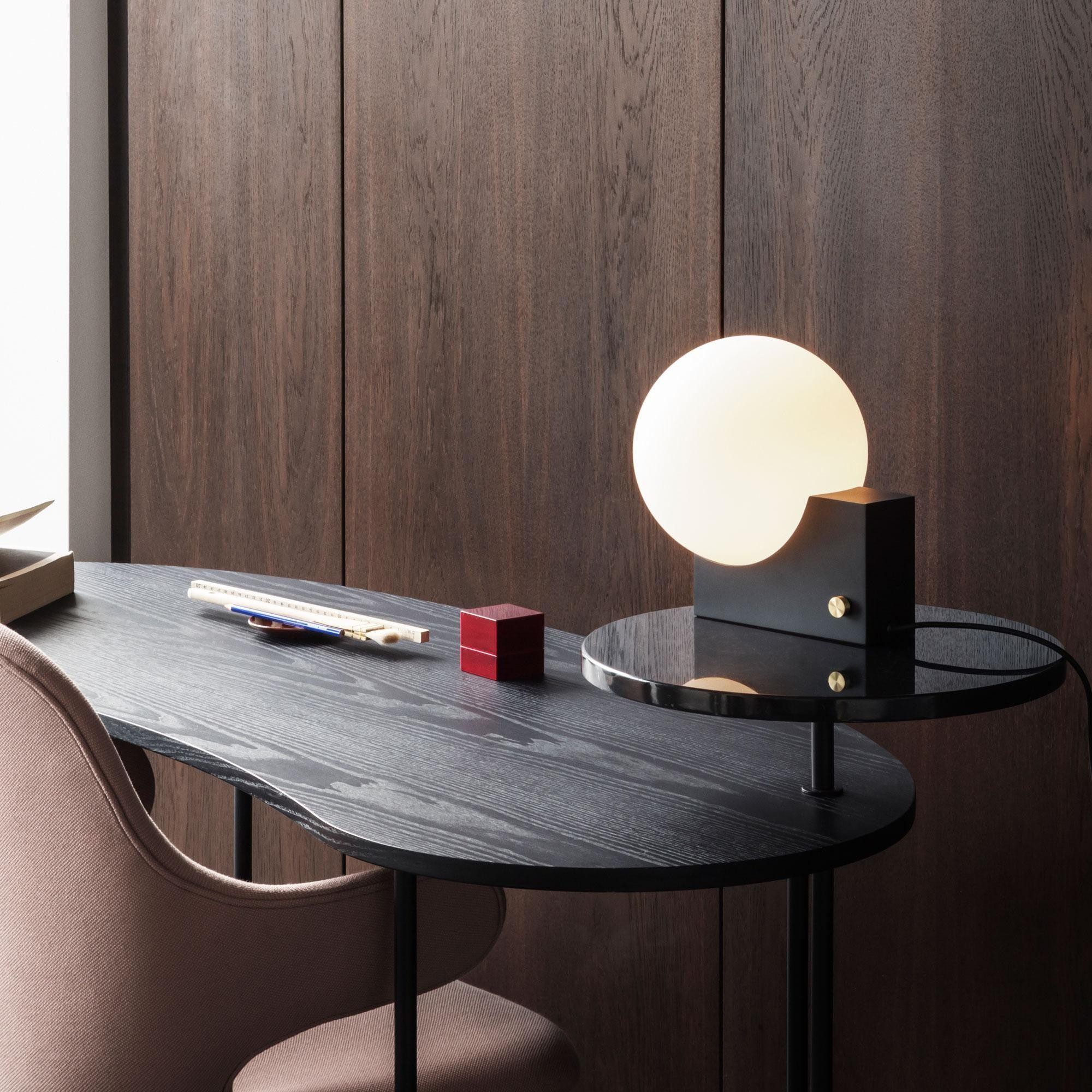 Geometric Lamp Base Glass Globe Table Lamp M467