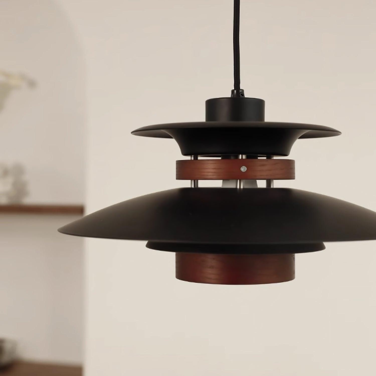 Luxurious and Stylish Layered Pendant Light M45