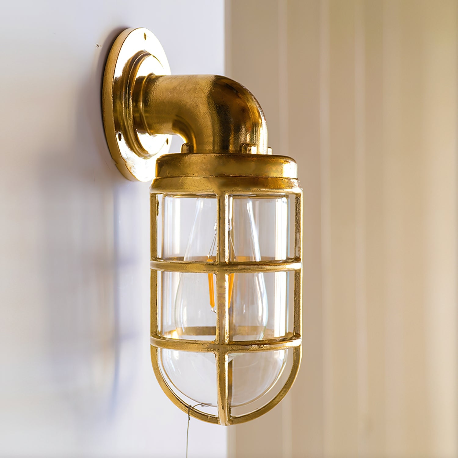 Marine Wall Lamp D638
