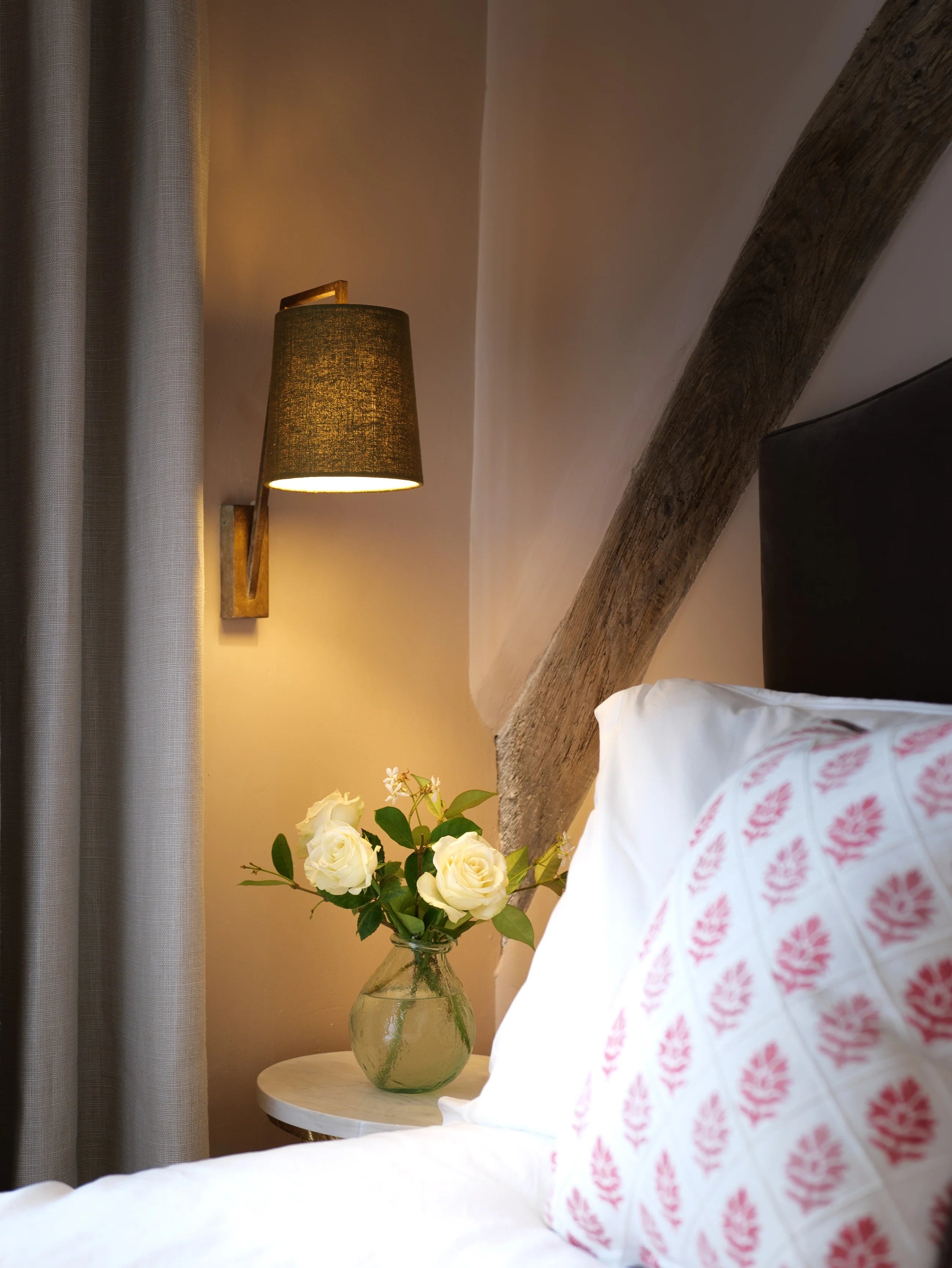 Monty Wall Lamp D600