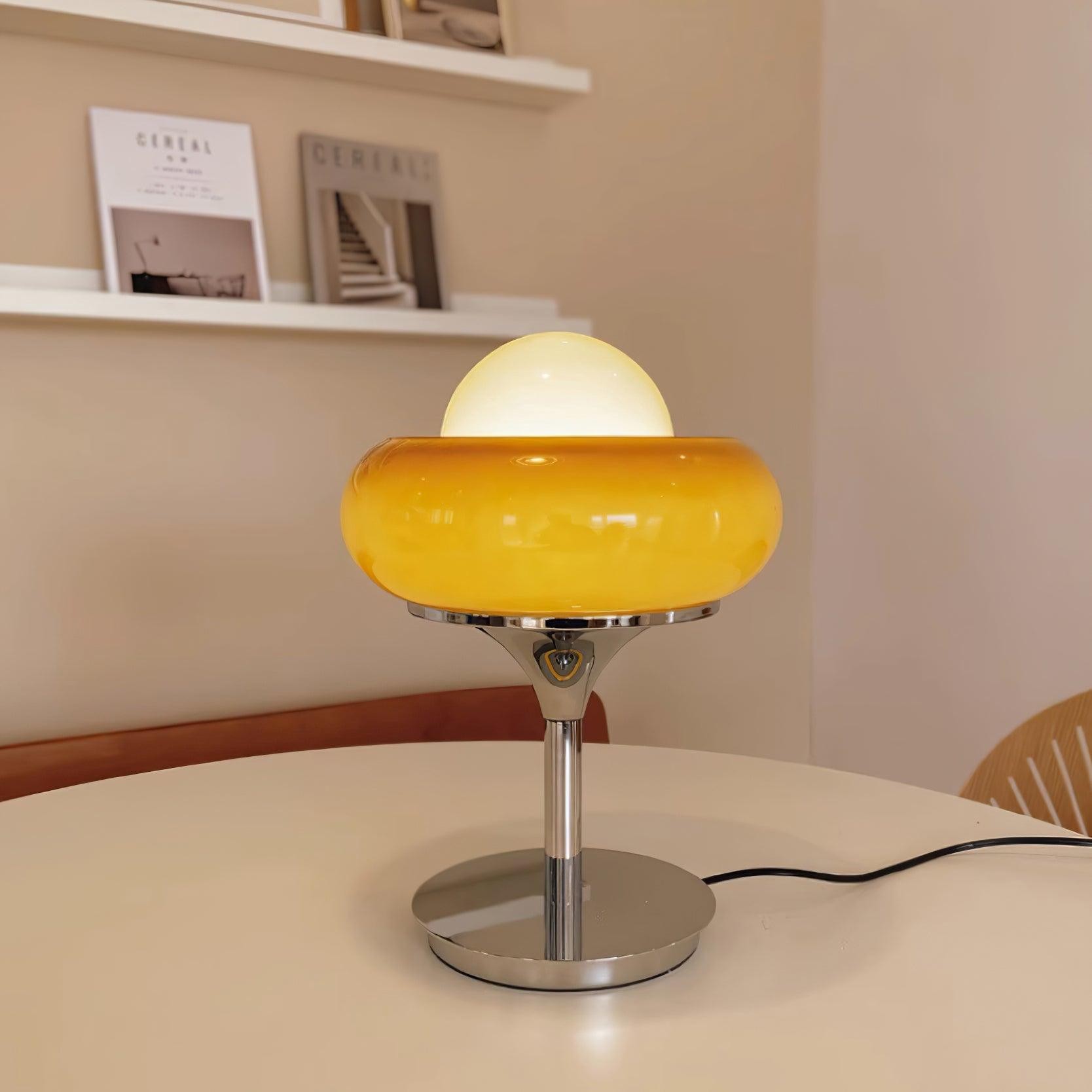 Vintage Cream Table Lamp for Bedroom M153