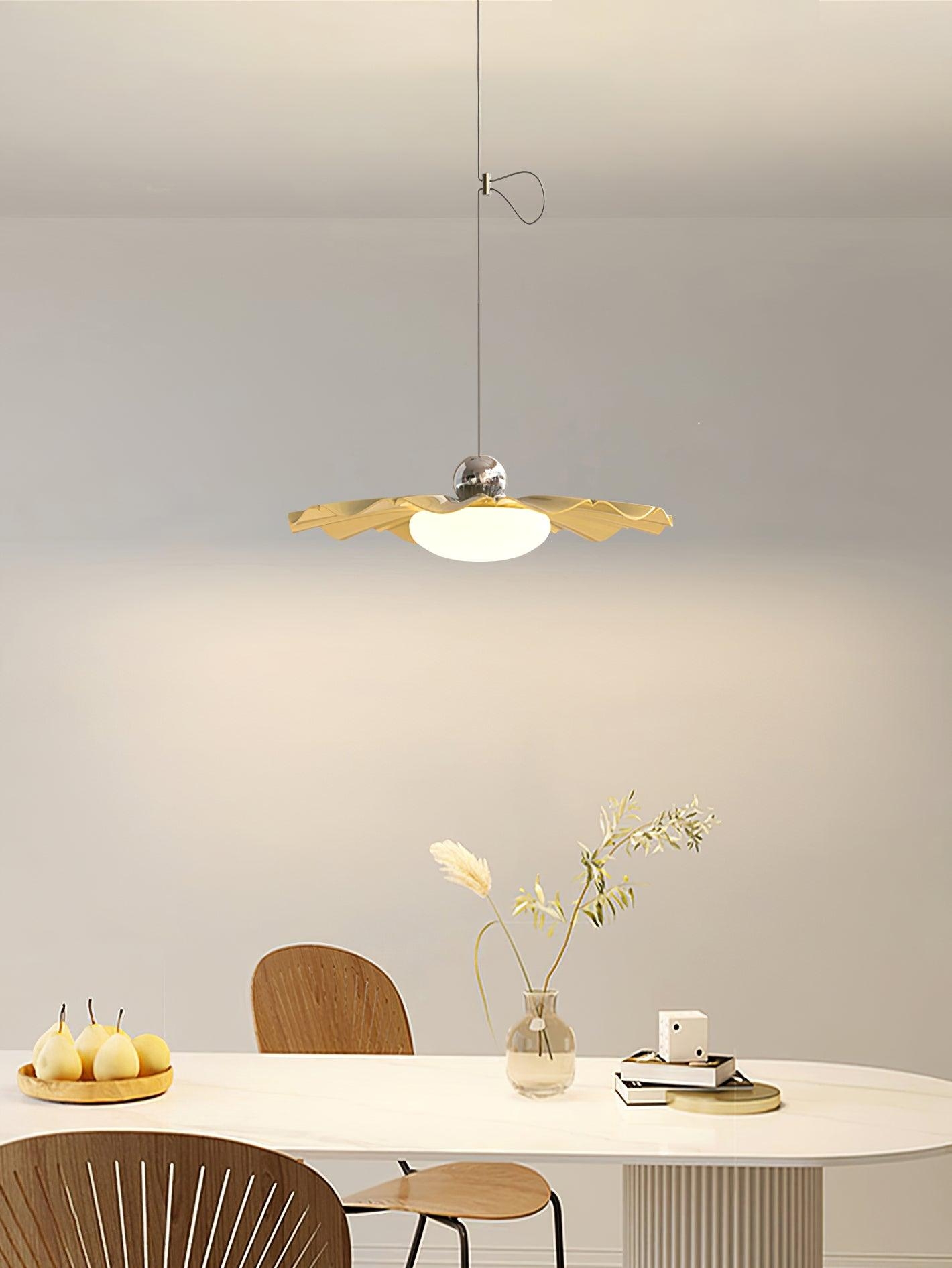 Blooming Flower Pendant Light D354