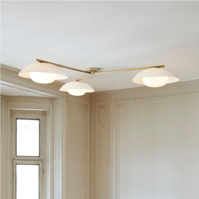 Elorina 3-Light Flush Mount Glass/Metal Ceiling Light - A Stylish Fixture for Modern Spaces T004