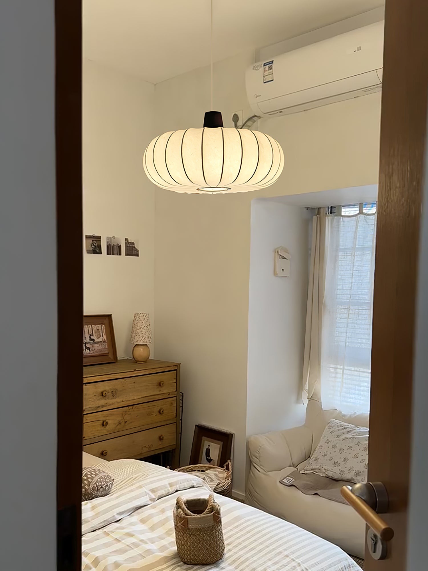 Classic Silk Lantern Pendant Light M514