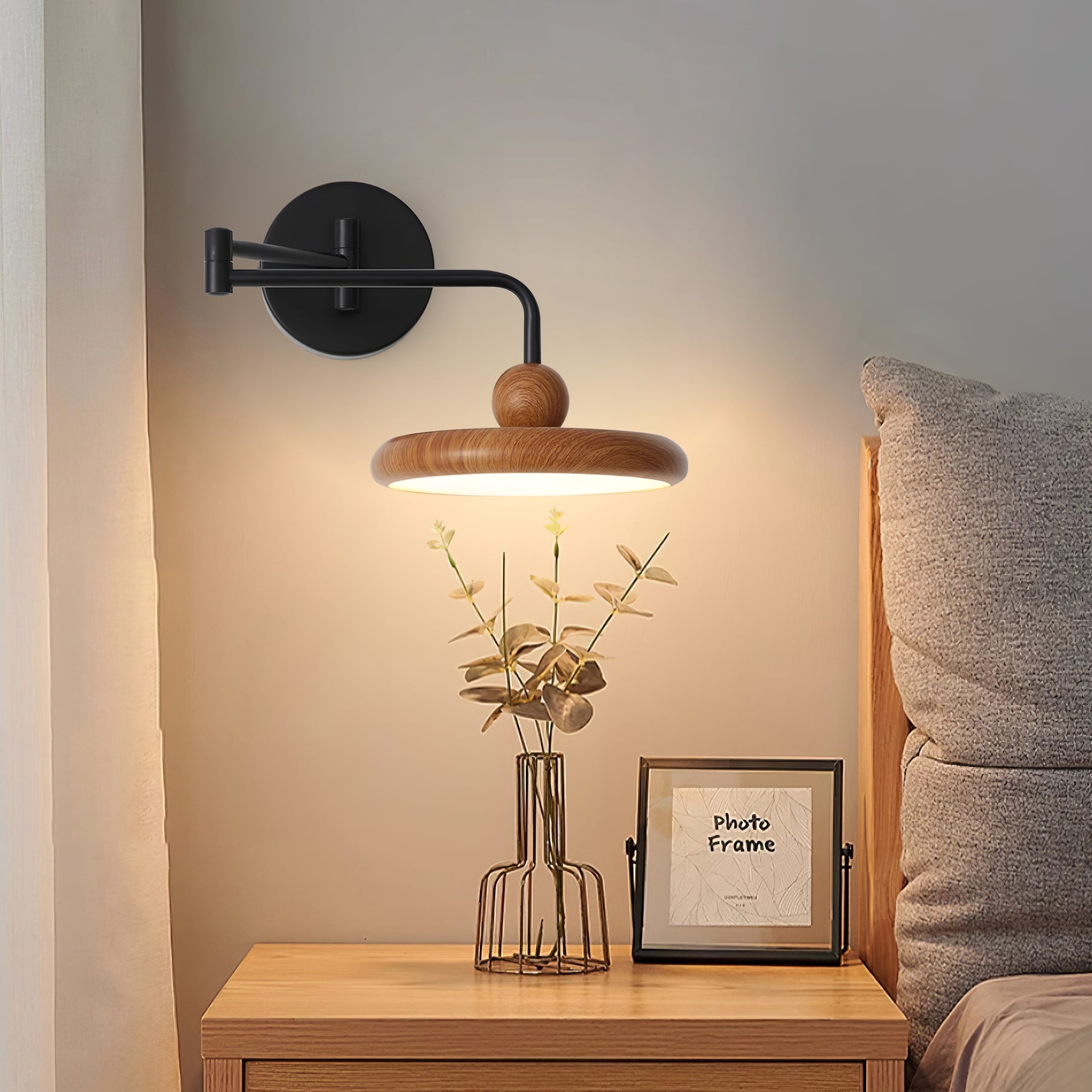 Karlin Wall Lamp D692
