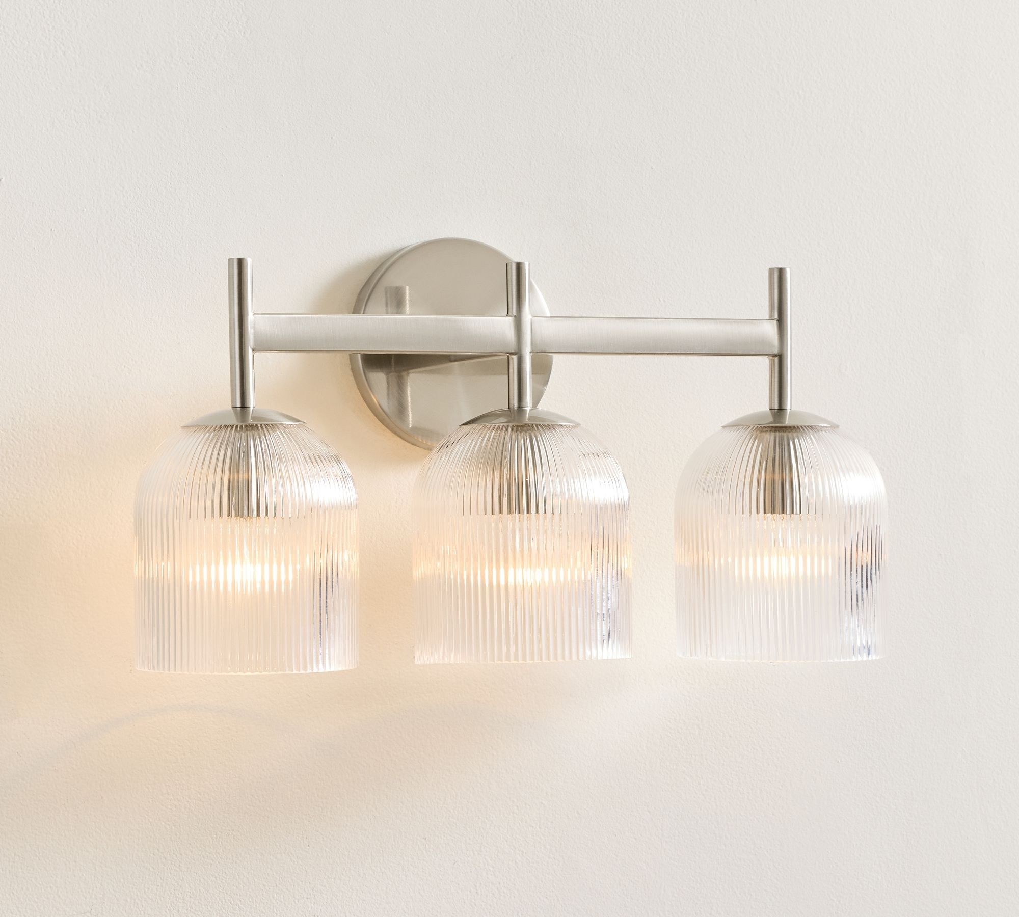 Bravira Ribbed Glass Sconce - Metal Wall Light with Clear Glass Shade T074
