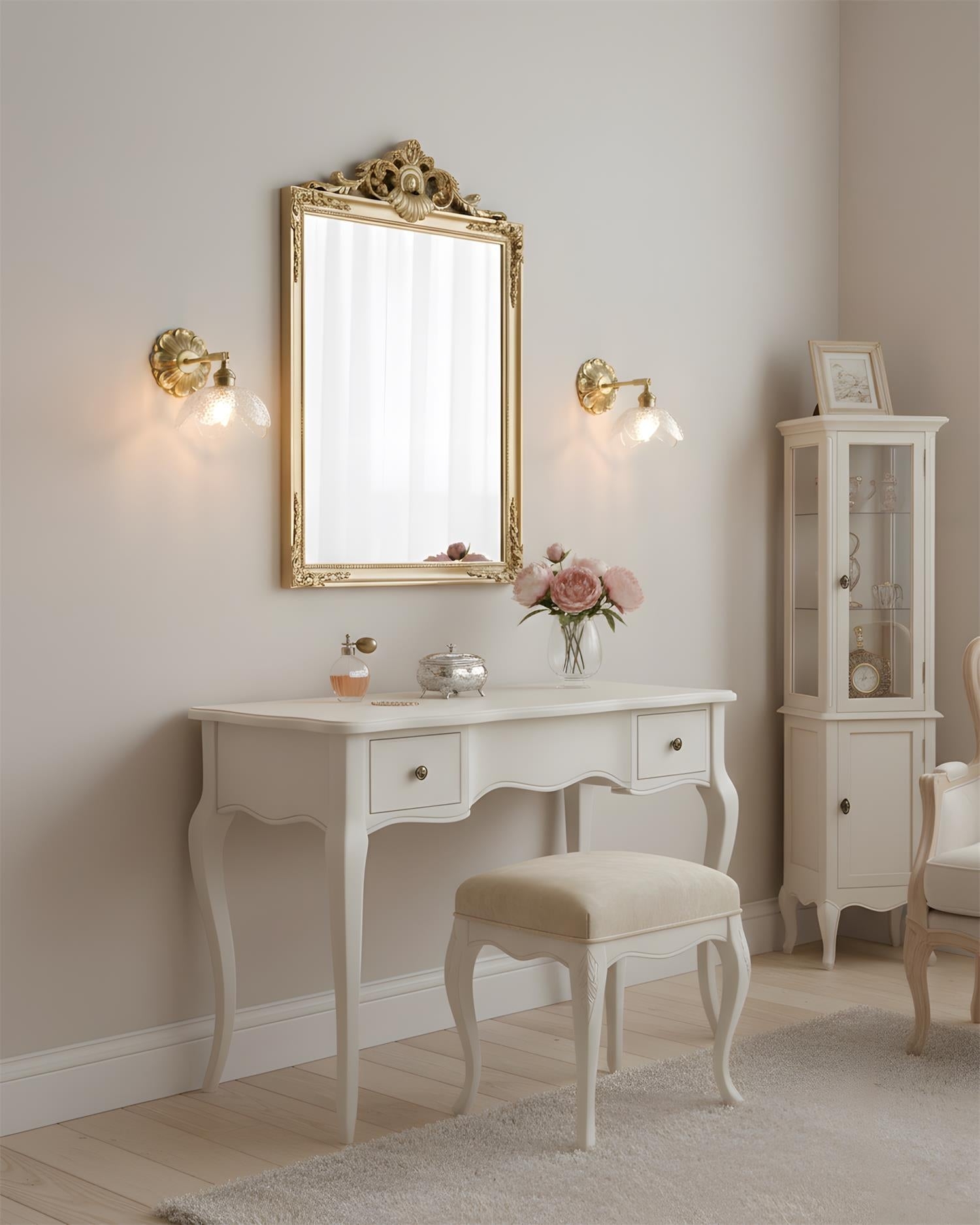 Nacre Petal Wall Lamp D326