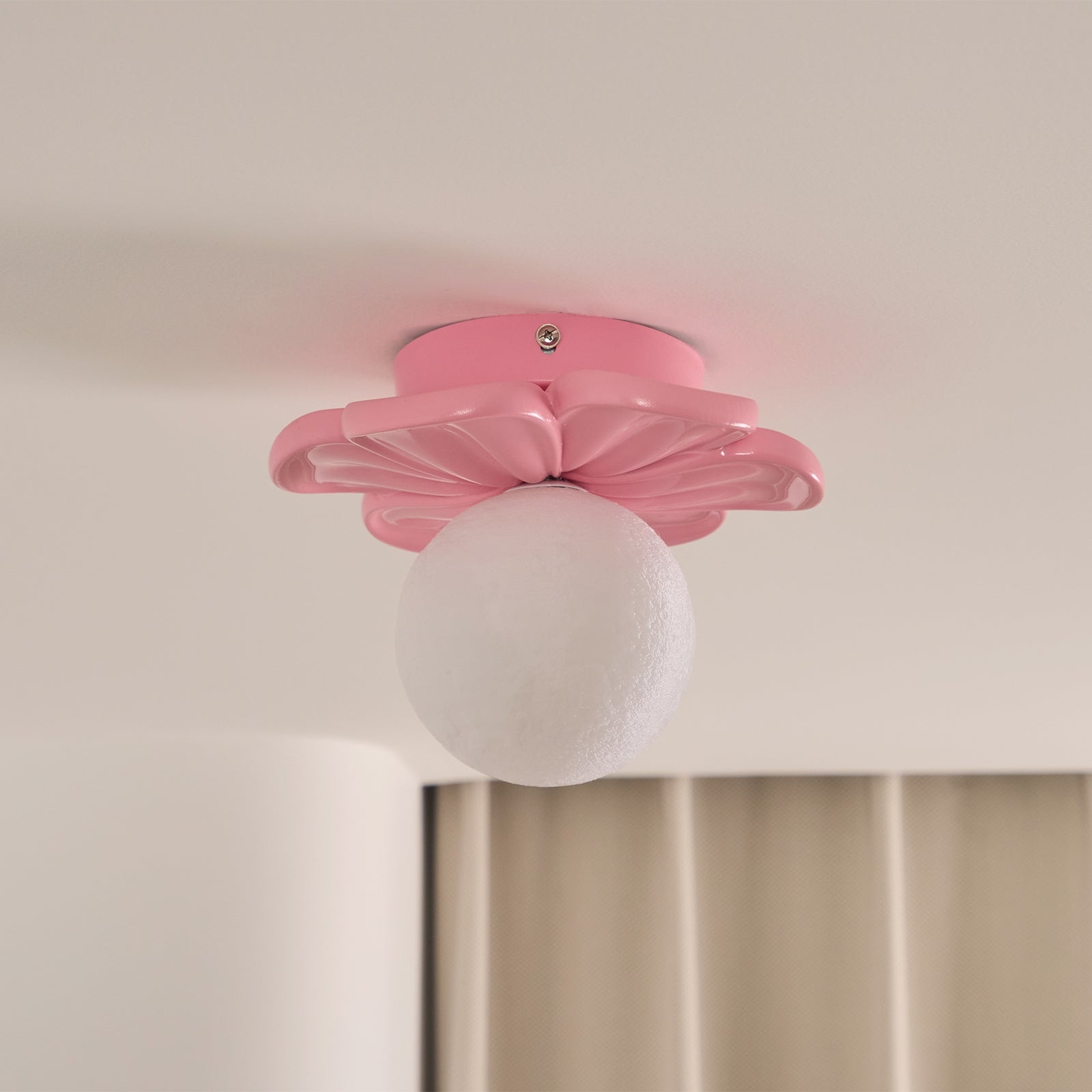 Cream Bloom Flower Ceiling Lamp D408