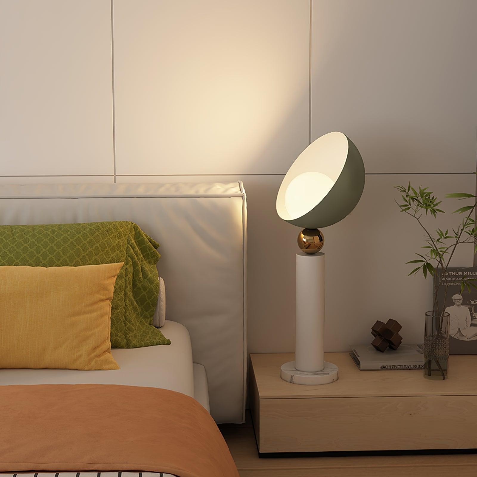Cream Style Metal Table Lamp M366