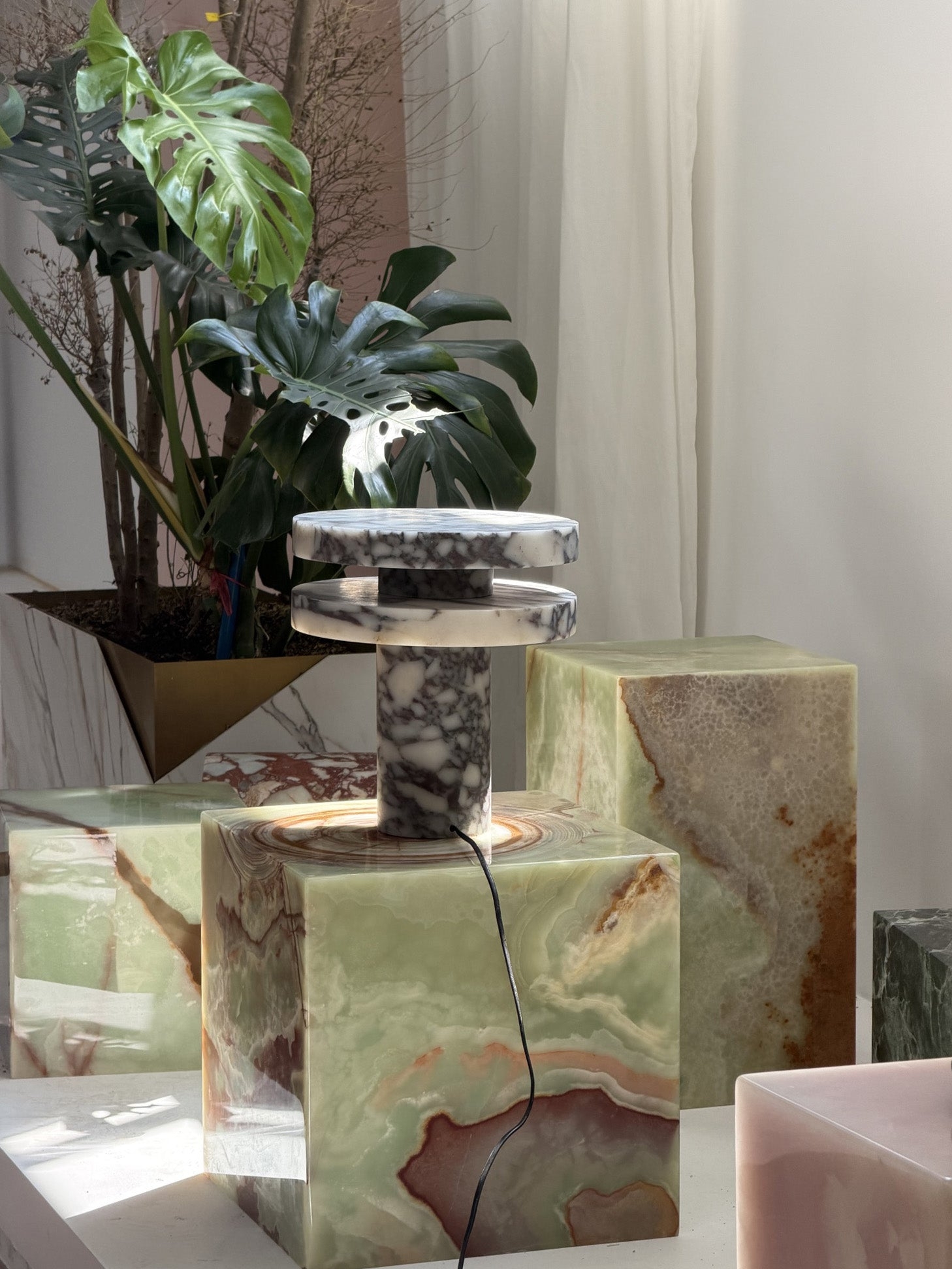 Pillar Marble Table Lamp D567