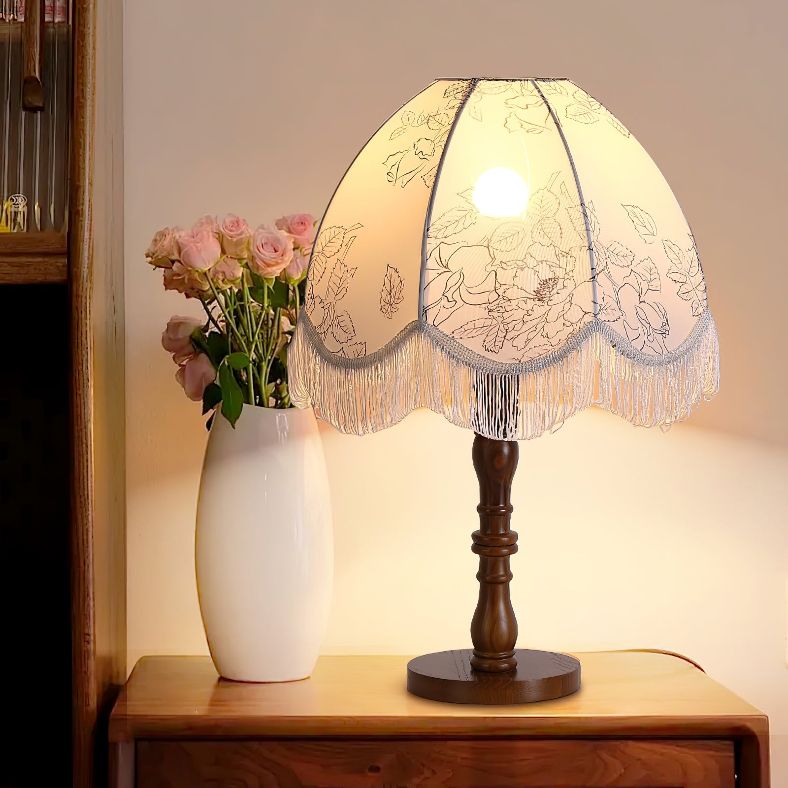 Luxury Printed Tassel Table Lamp M529
