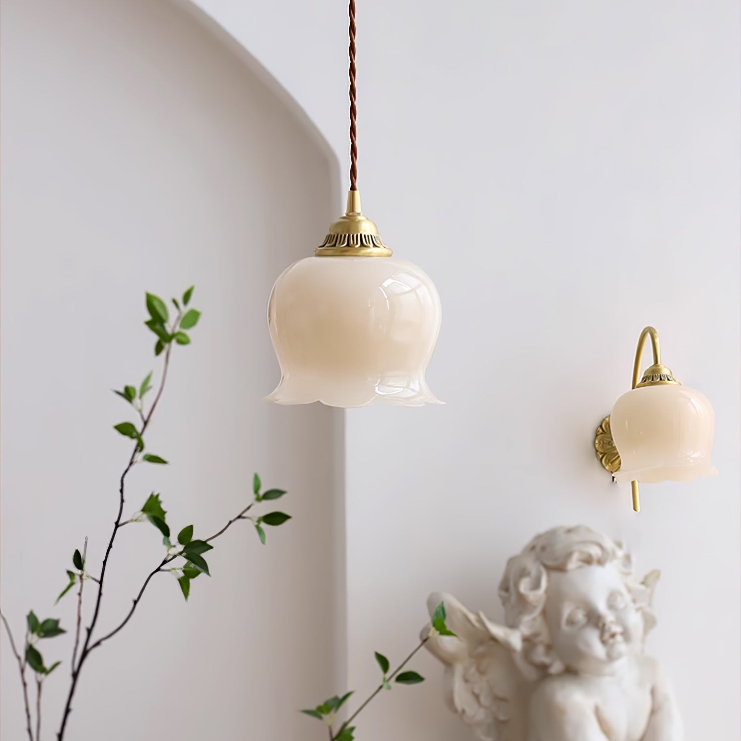 Traditional Glass Flower Pendant Lamp M316