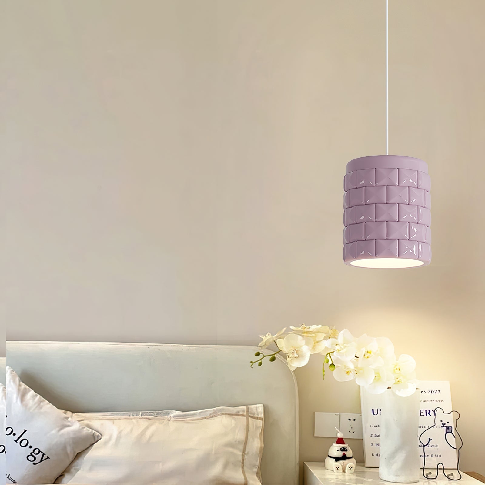 Lysne Girl Pendant Lamp D410