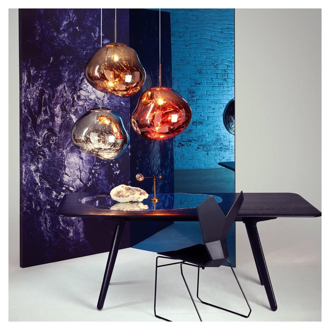 Dynamic Surface Glass Pendant Light S10