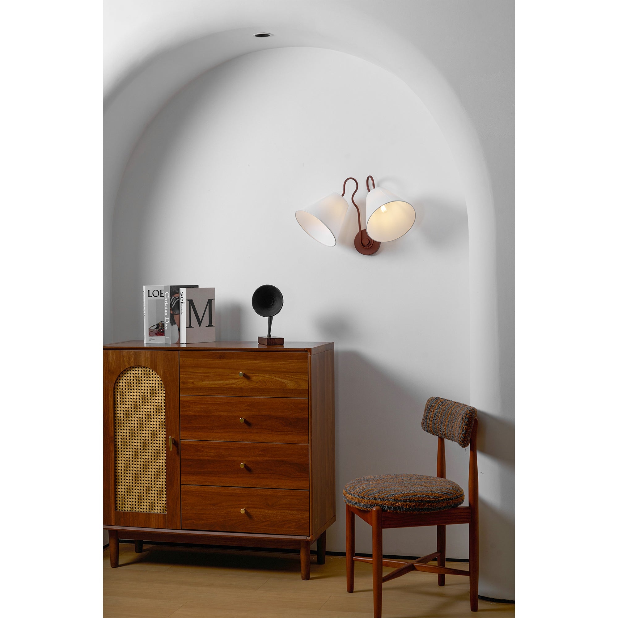 Madelyn Wall Lamp D580