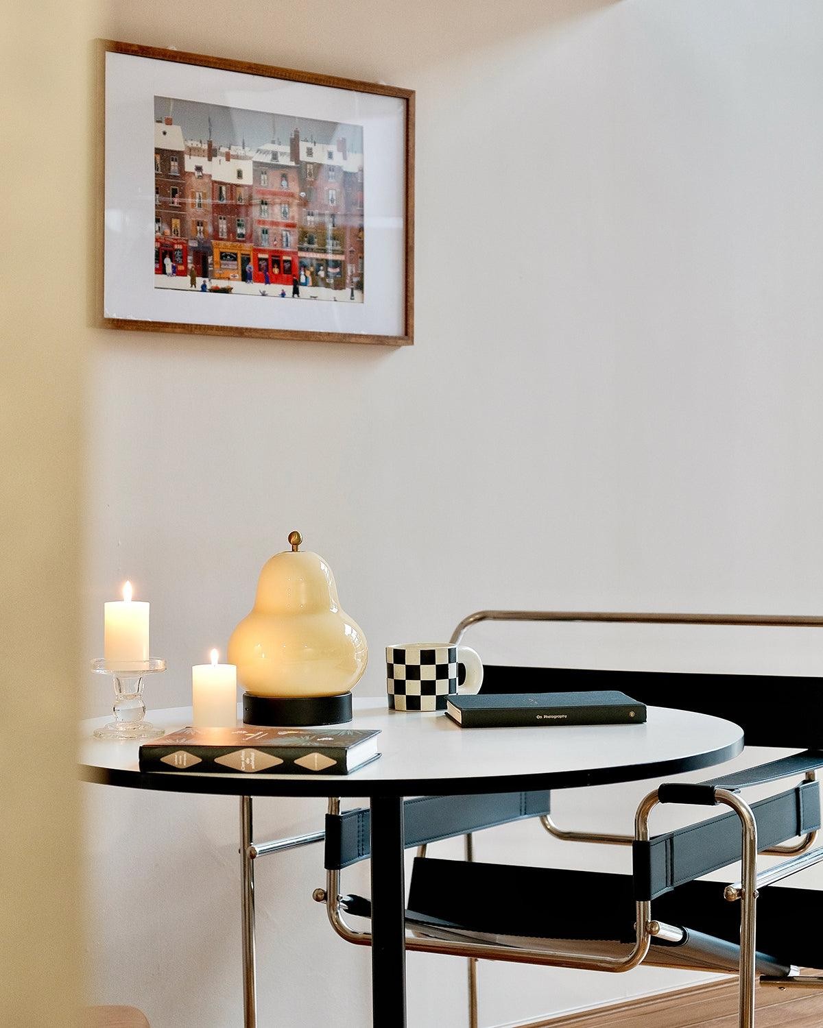 Cute Pear Shaped Table Lamp M441