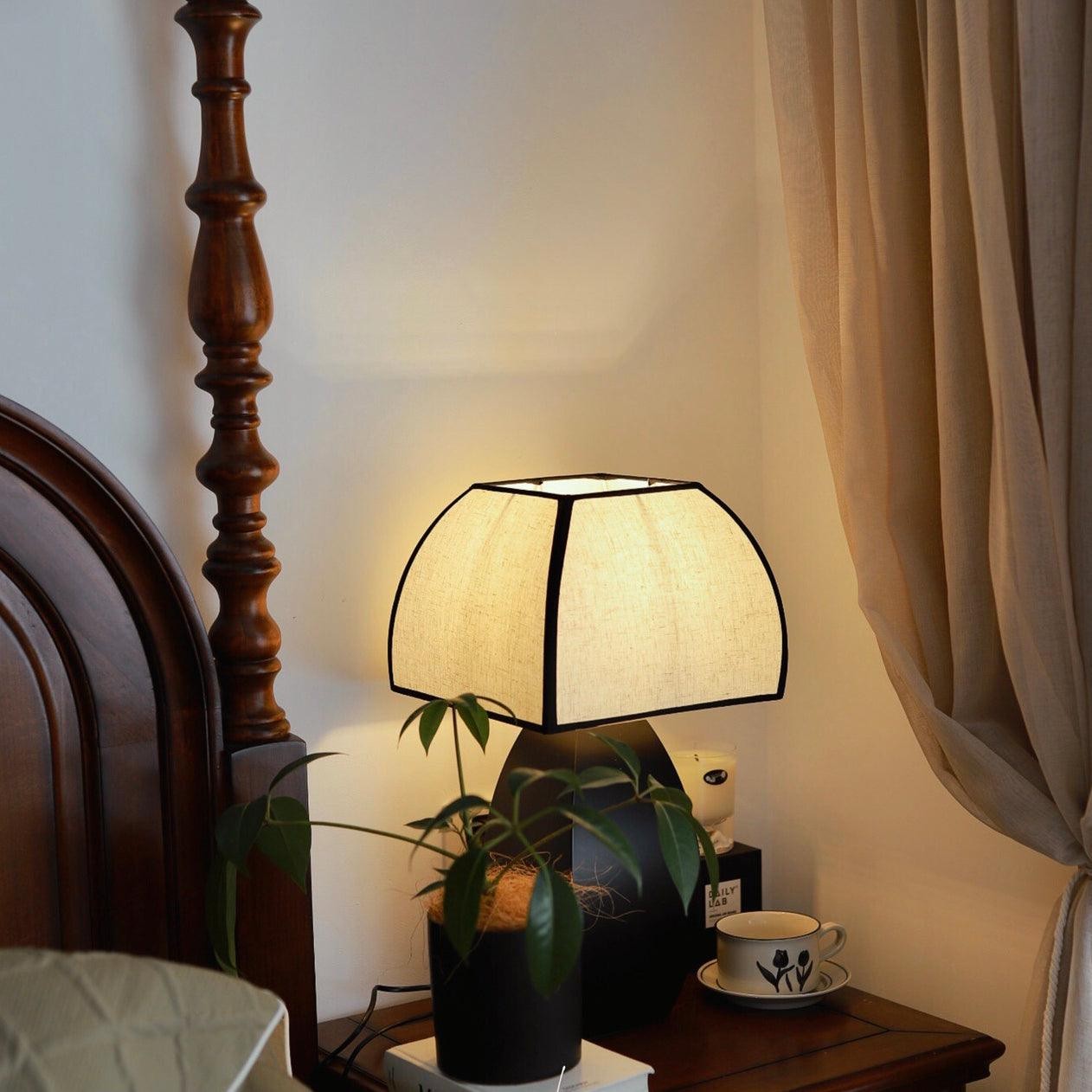 Retro Metal Mushroom Fabric Table Lamp M549