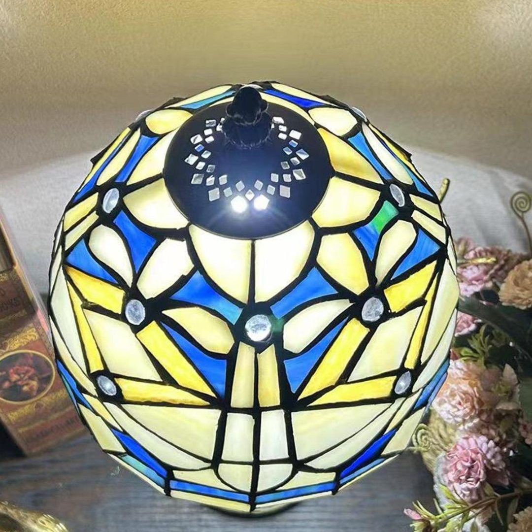 Virelle Traditional Tiffany Table Lamp - Colorful Stained Glass Dome Desk Light for Bedroom T549