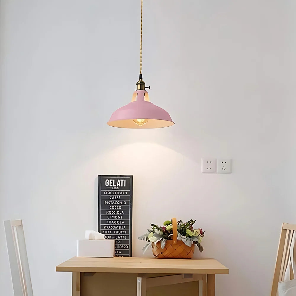 The Timeless Classic Pendant Light D835