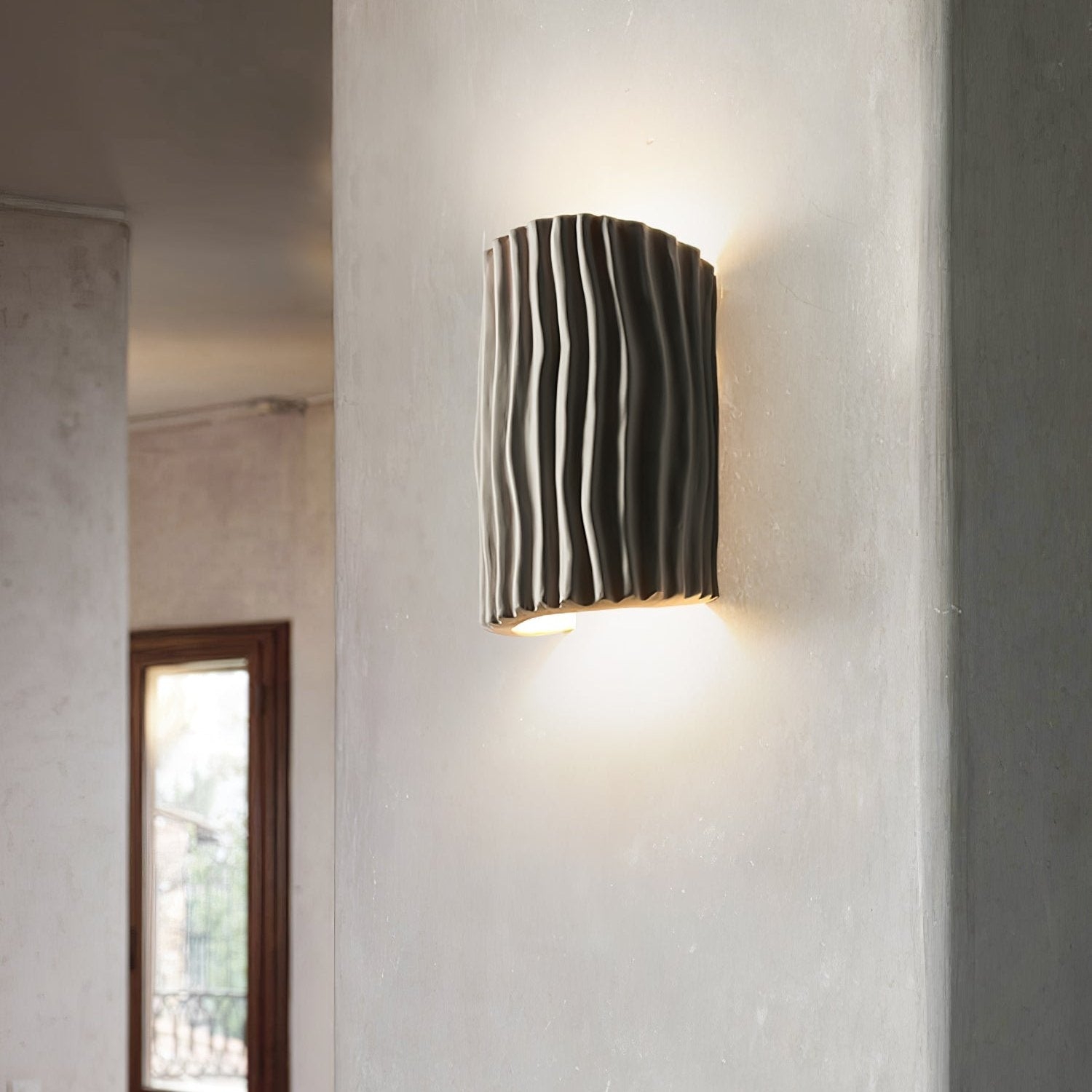 Clarity Curve Japandi Resin Wall Light D877