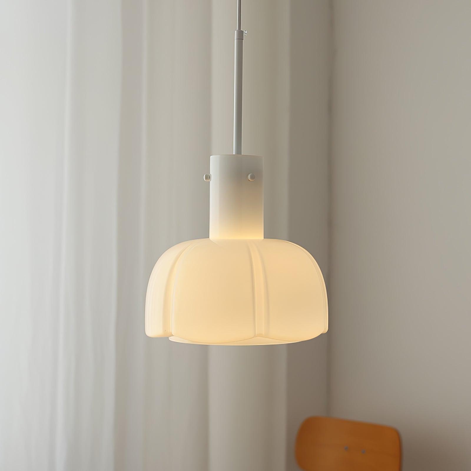 Medieval Style Glass Bud Pendant Lamp M457