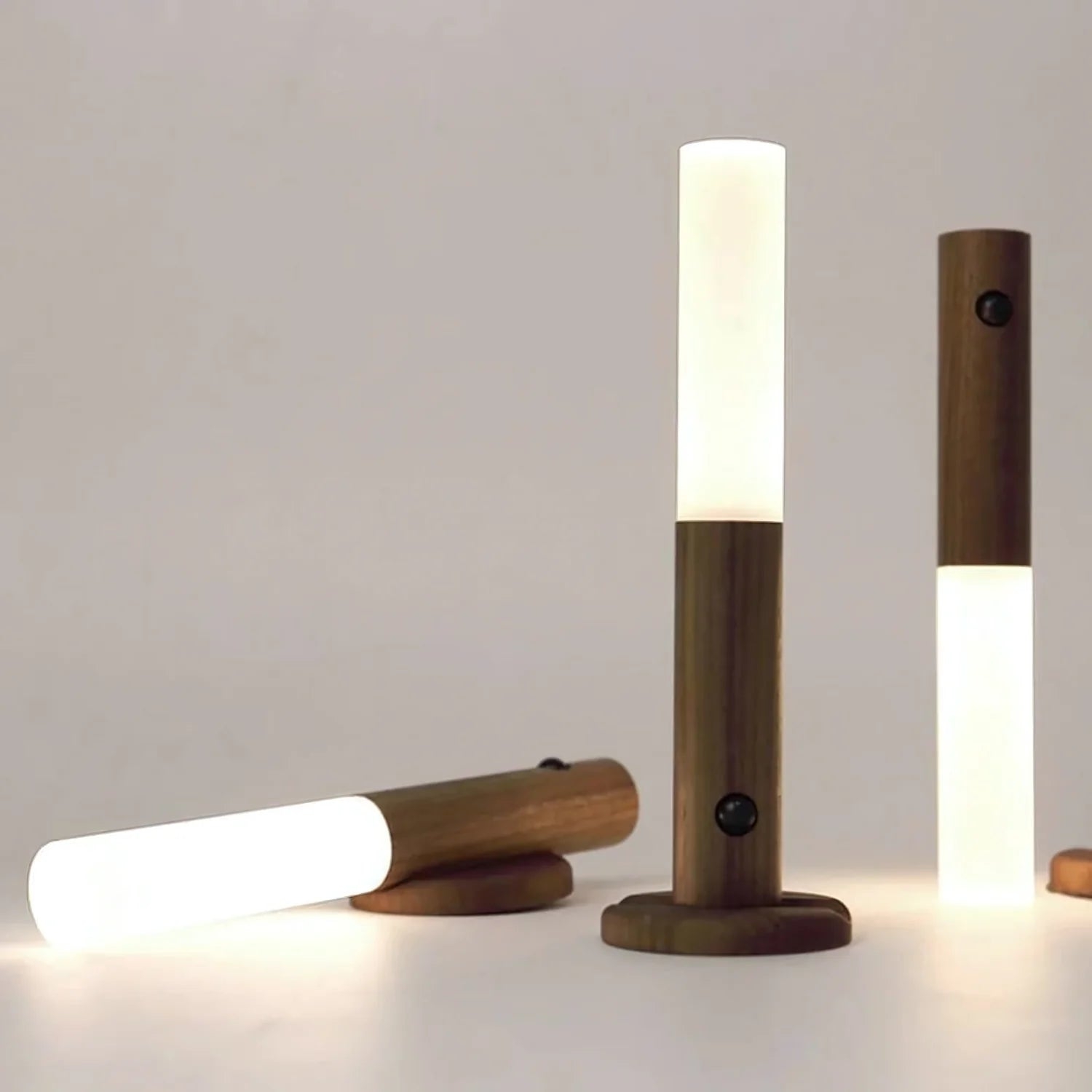The Golden Glow Wall Light D802