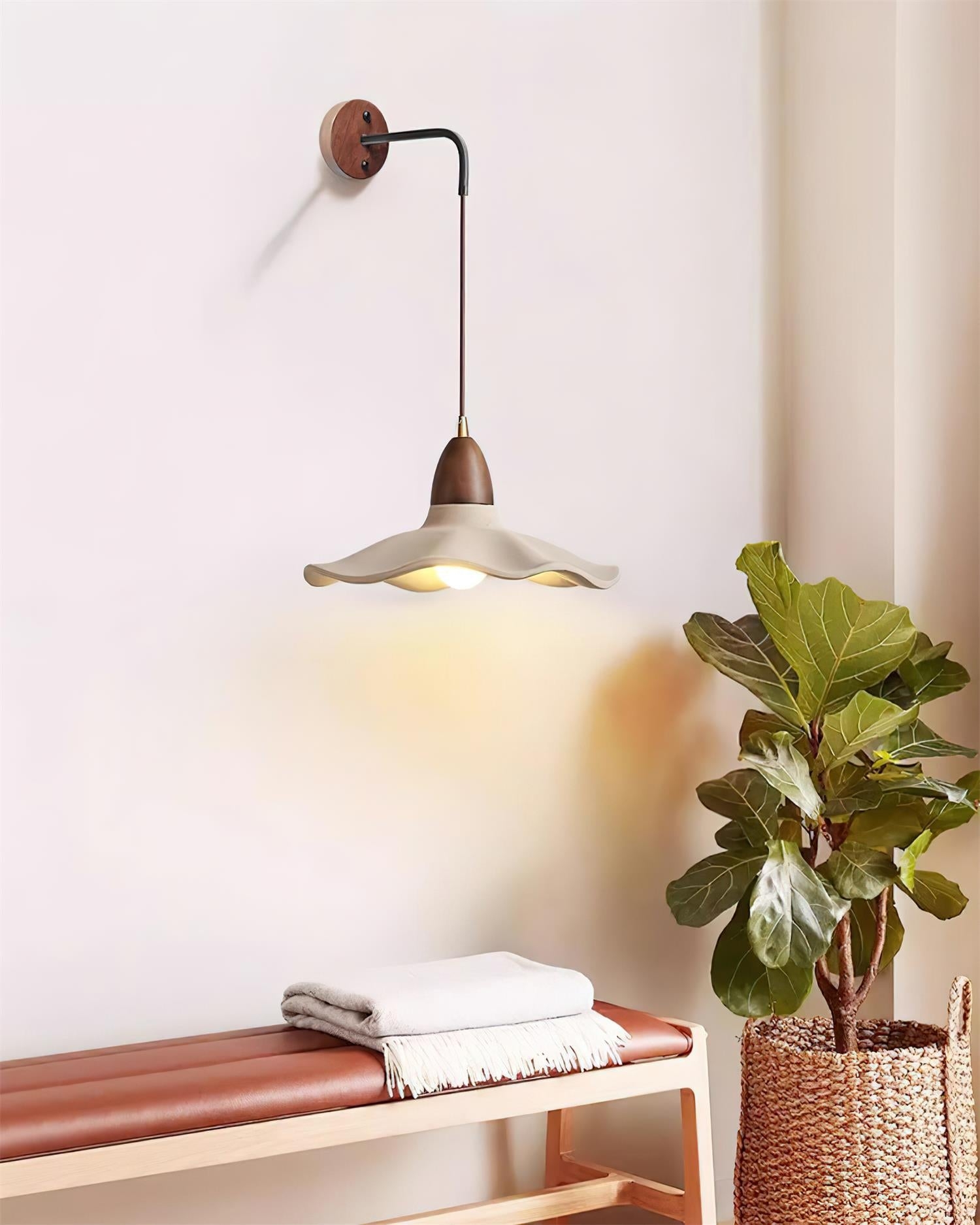 Crested Wave Wall Lamp D187