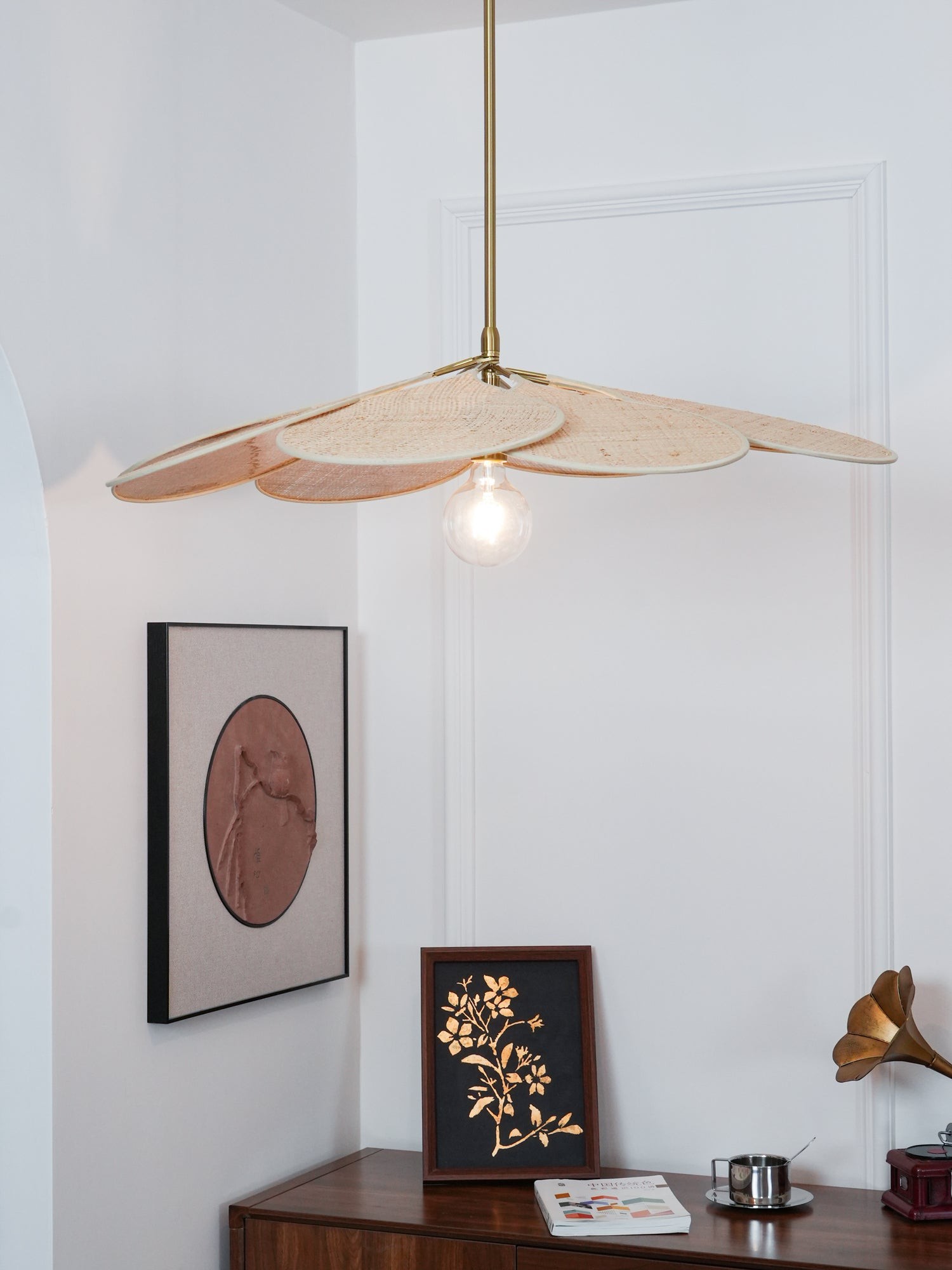 Petals Bloom Rattan Pendant Lamp M532