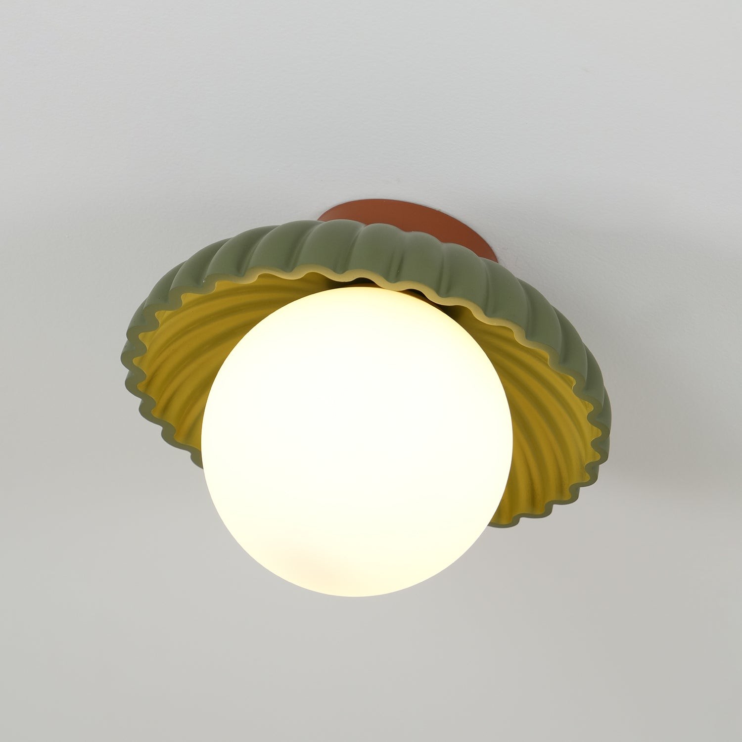 Alien Cream Style Ceiling Light M178