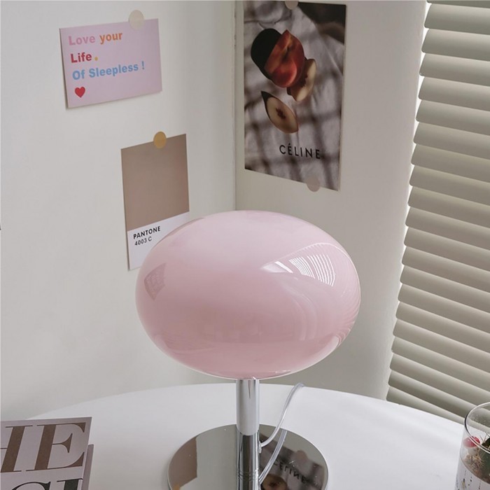 Minimalist Bauhaus Glass Table Lamp S20