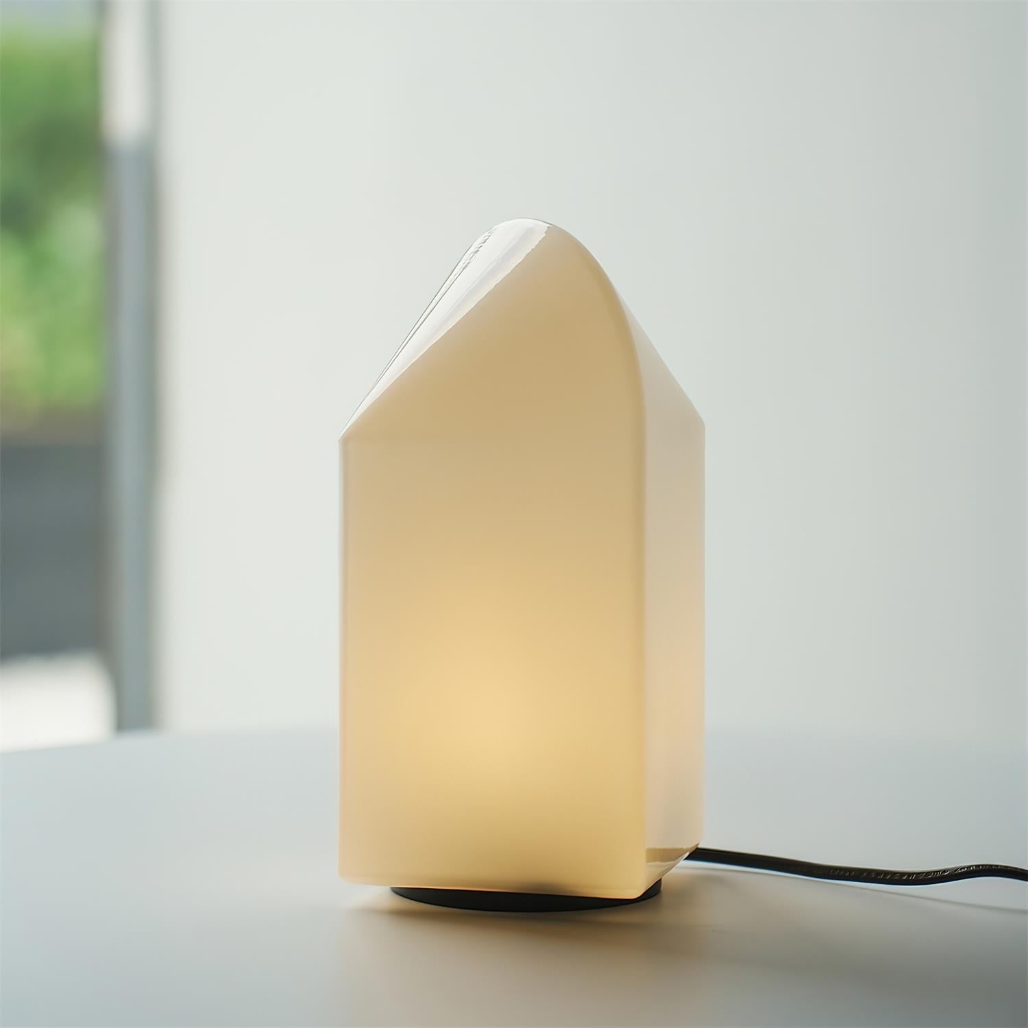 Parade Table Lamp D224