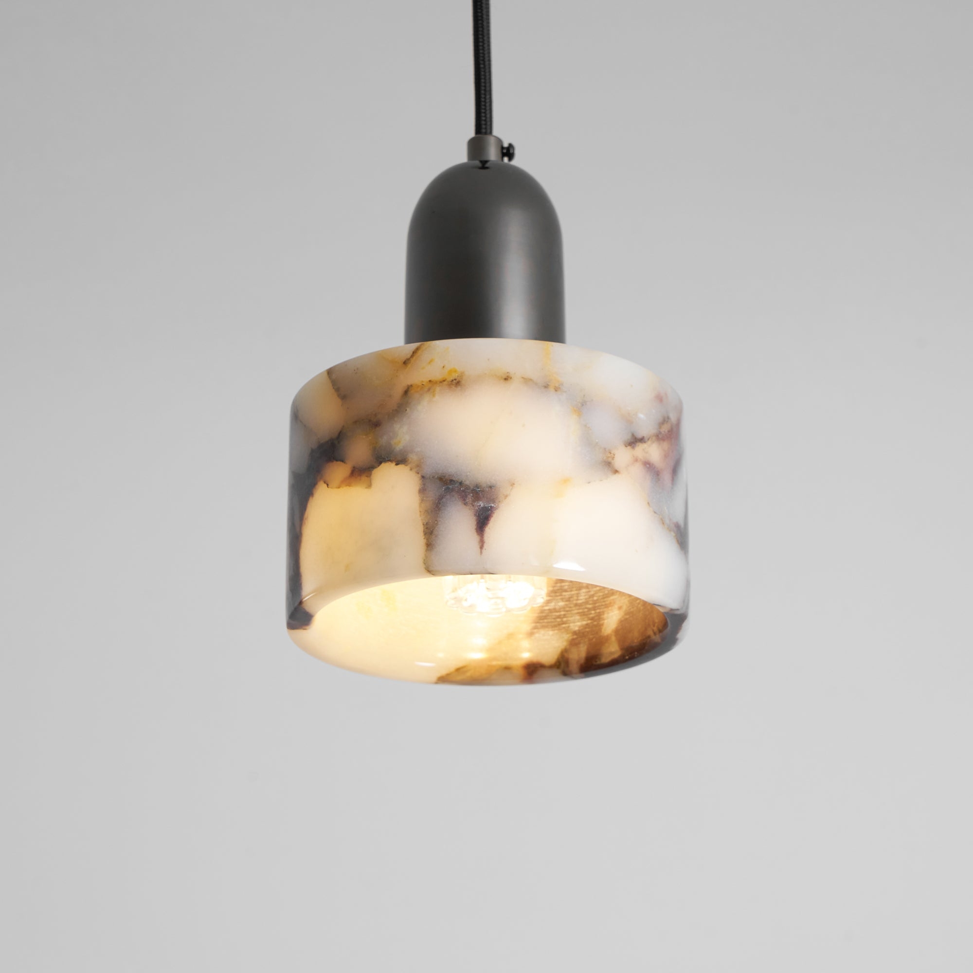 Dekum Marble Pendant Lamp D606