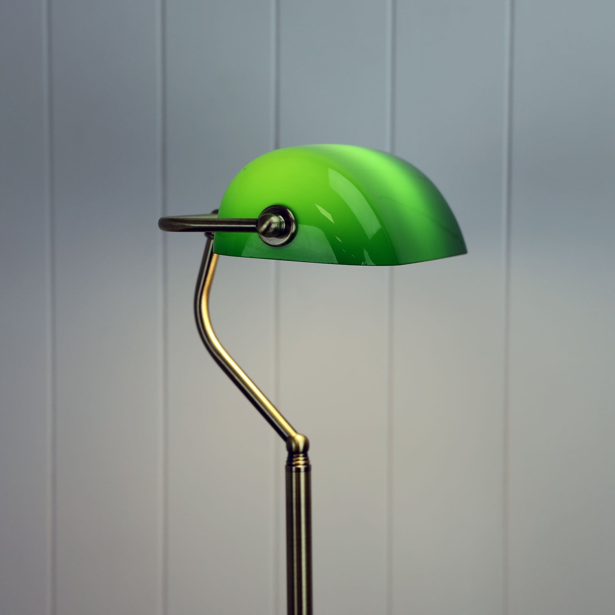 Vintage Glass Banker Desk Lamp Library Table Lamp S53