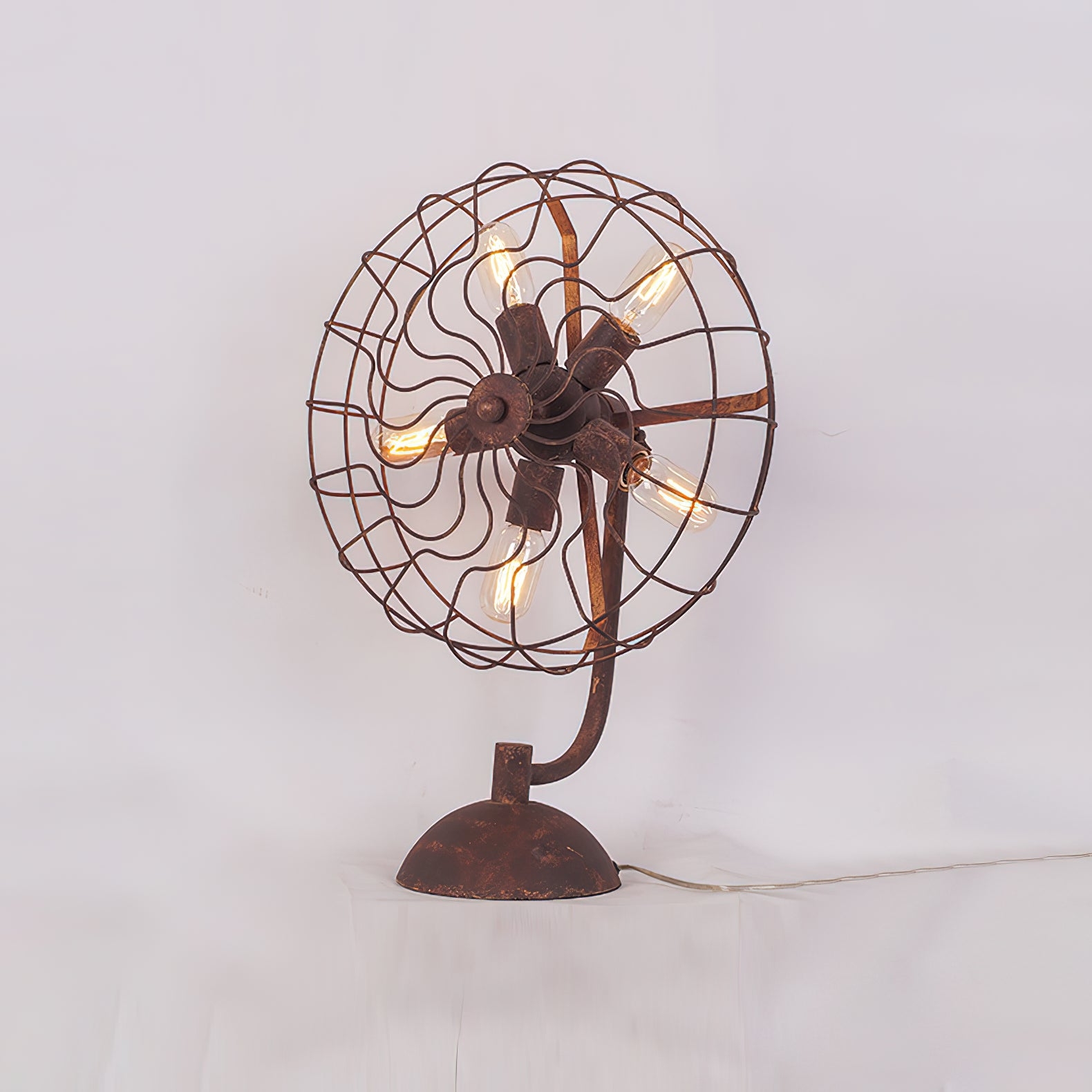 Old Style Fan Table Lamp D464