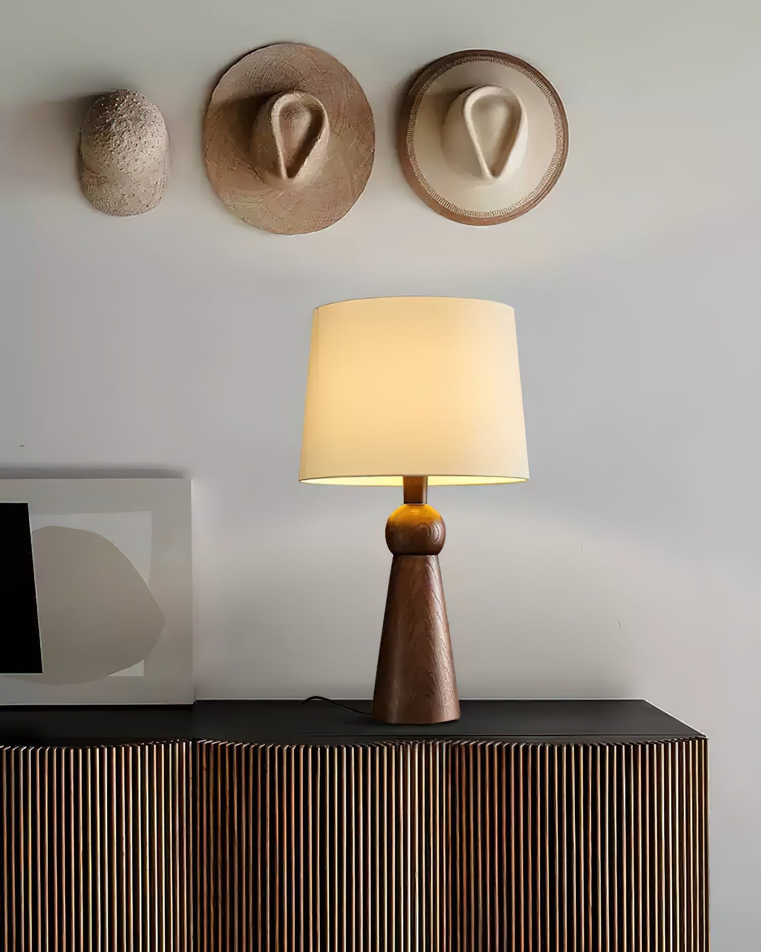 Nordic Retro Solid Wood Fabric Table Lamp M87